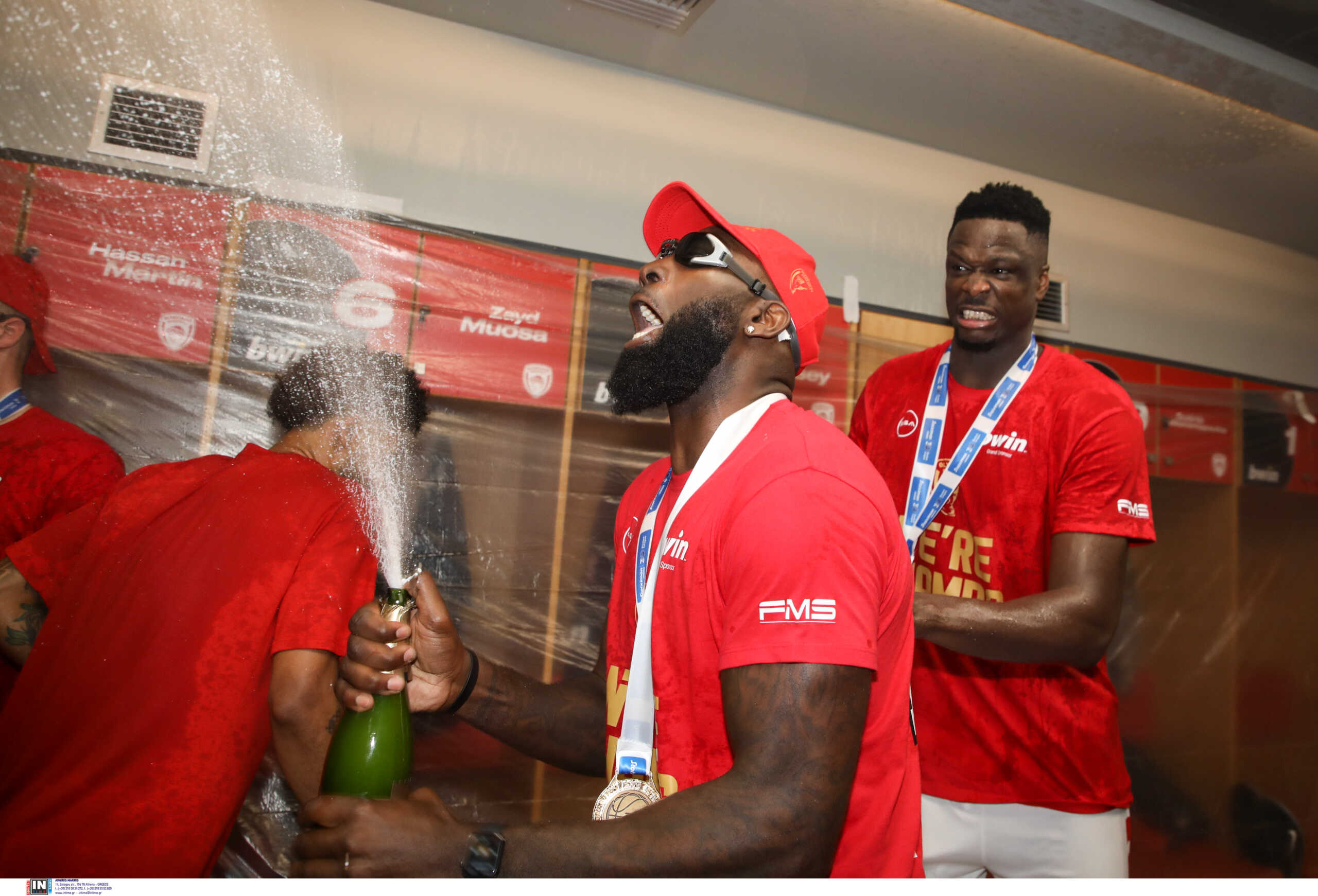 Η ΚΑΕ Ολυμπιακός αποχαιρέτησε τον Κουίνσι Έισι