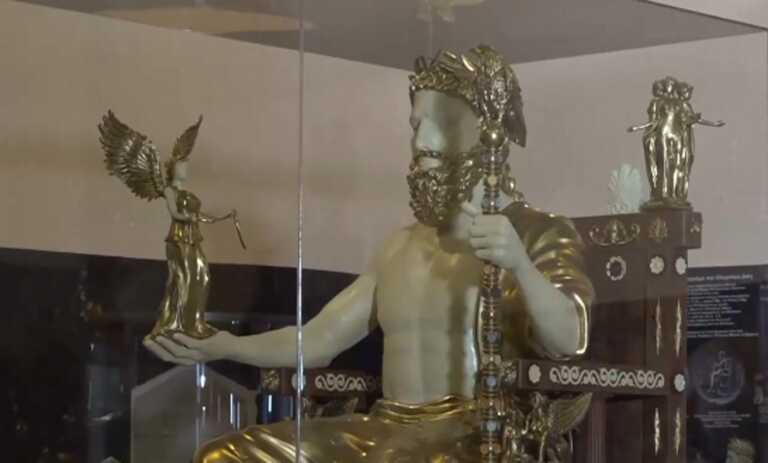 Αρχαία Ολυμπία: Αυτό είναι το χρυσελεφάντινο άγαλμα του Δία που κατασκευάστηκε με πιστή αντιγραφή