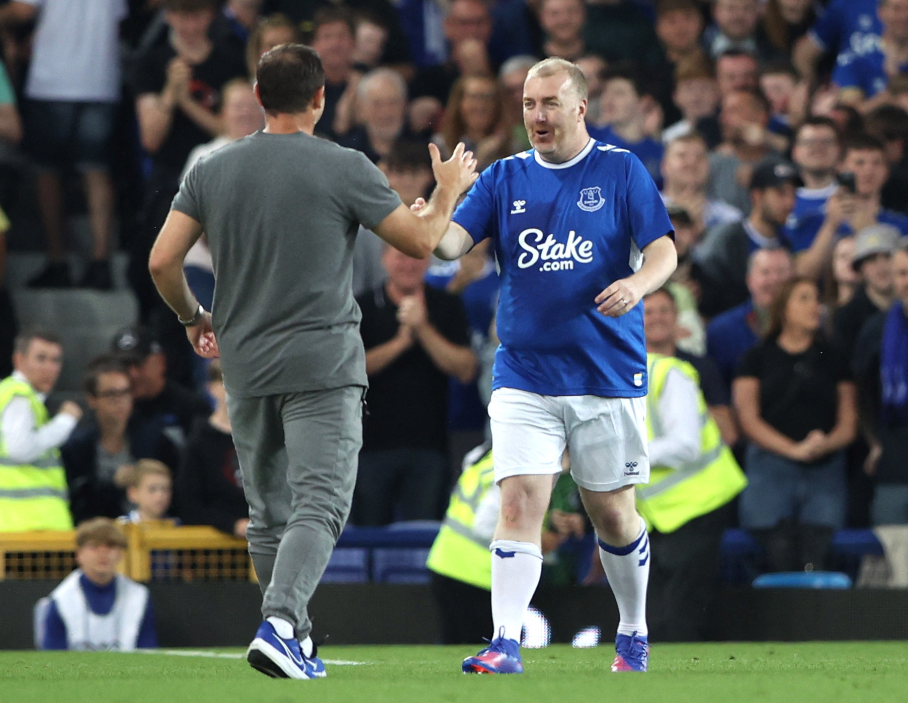 Soccer Football - Pre Season Friendly - A match for peace and the end of war in Ukraine - Everton v Dynamo Kyiv - Goodison Park, Liverpool, Britain - July 29, 2022 Everton manager Frank Lampard with fundraiser for Ukraine Paul Stratton after the match Action Images via Reuters