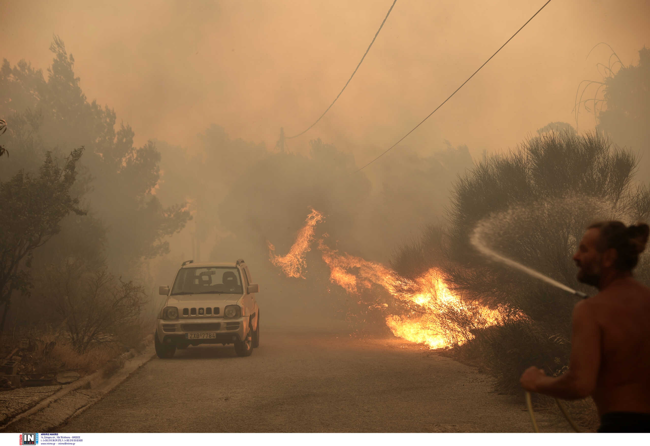 Φωτιά στην Πεντέλη: Μετά το Ντράφι εντολή να εκκενωθεί και η Ανθούσα