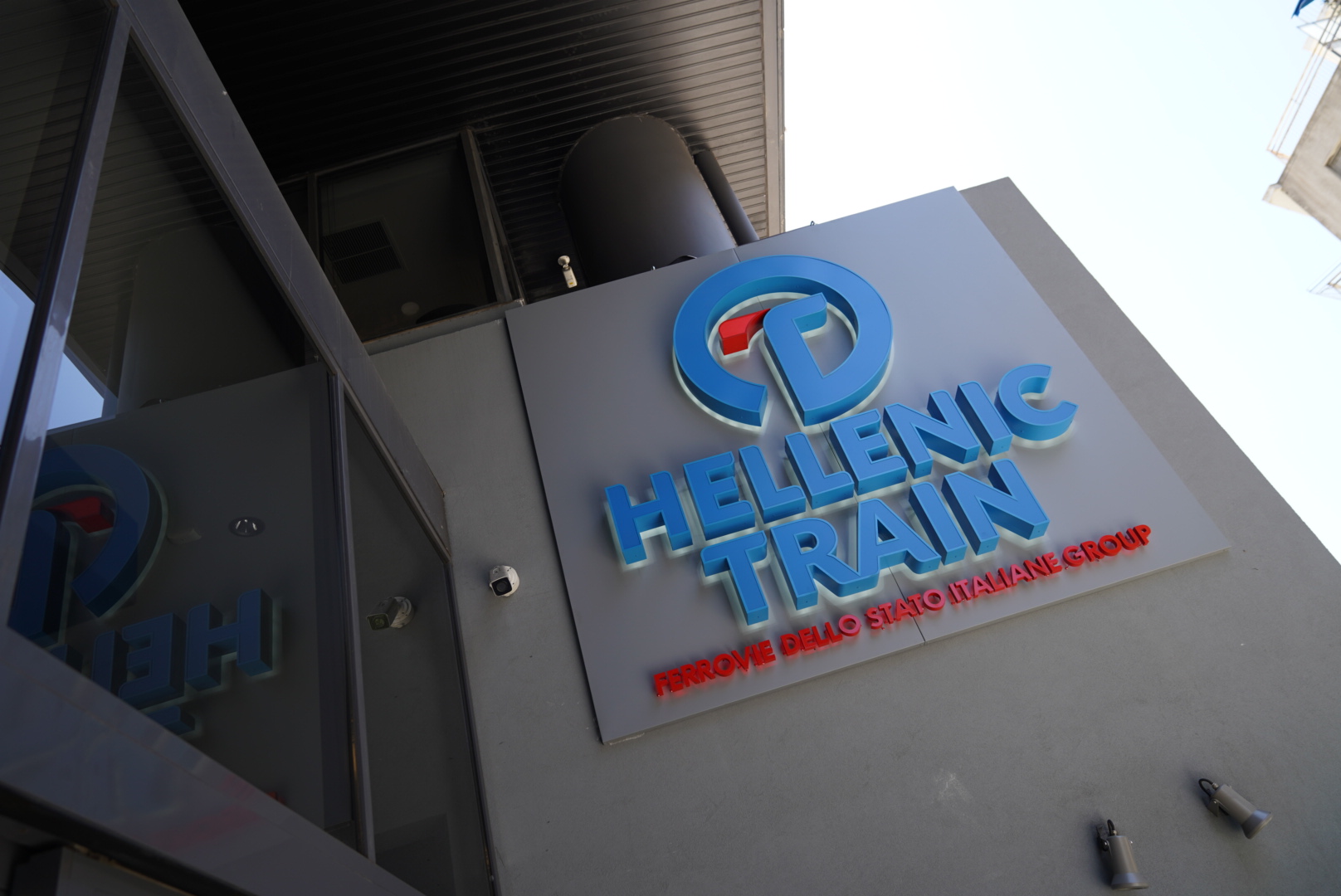 Η Hellenic Train ζητά συγγνώμη για την ταλαιπωρία των επιβατών – «Ευθύνεται η αξιοπιστία των υποδομών»