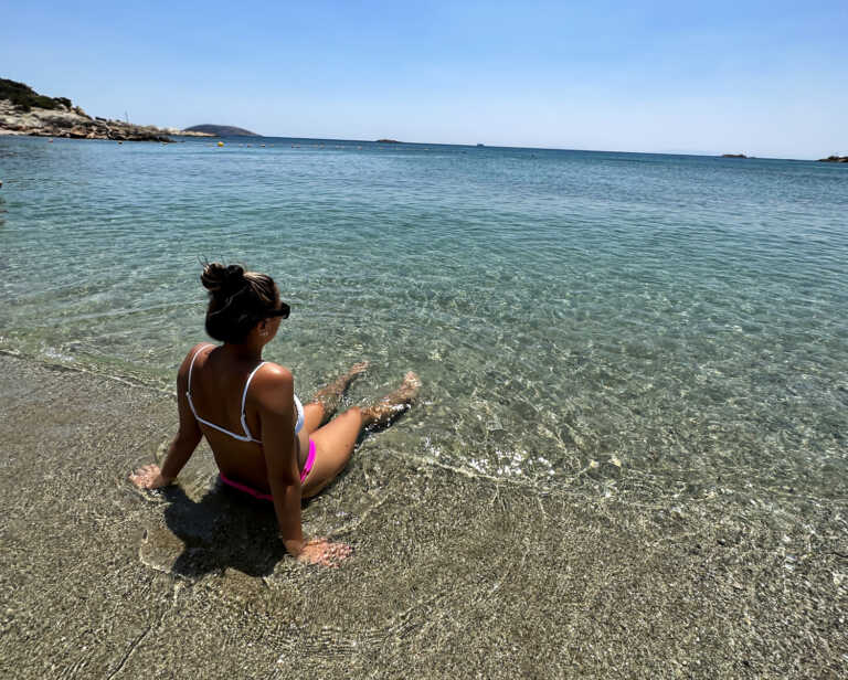 Παραλίες Αττικής: Ο Χάρακας των απολαύσεων 50 λεπτά από την Αθήνα