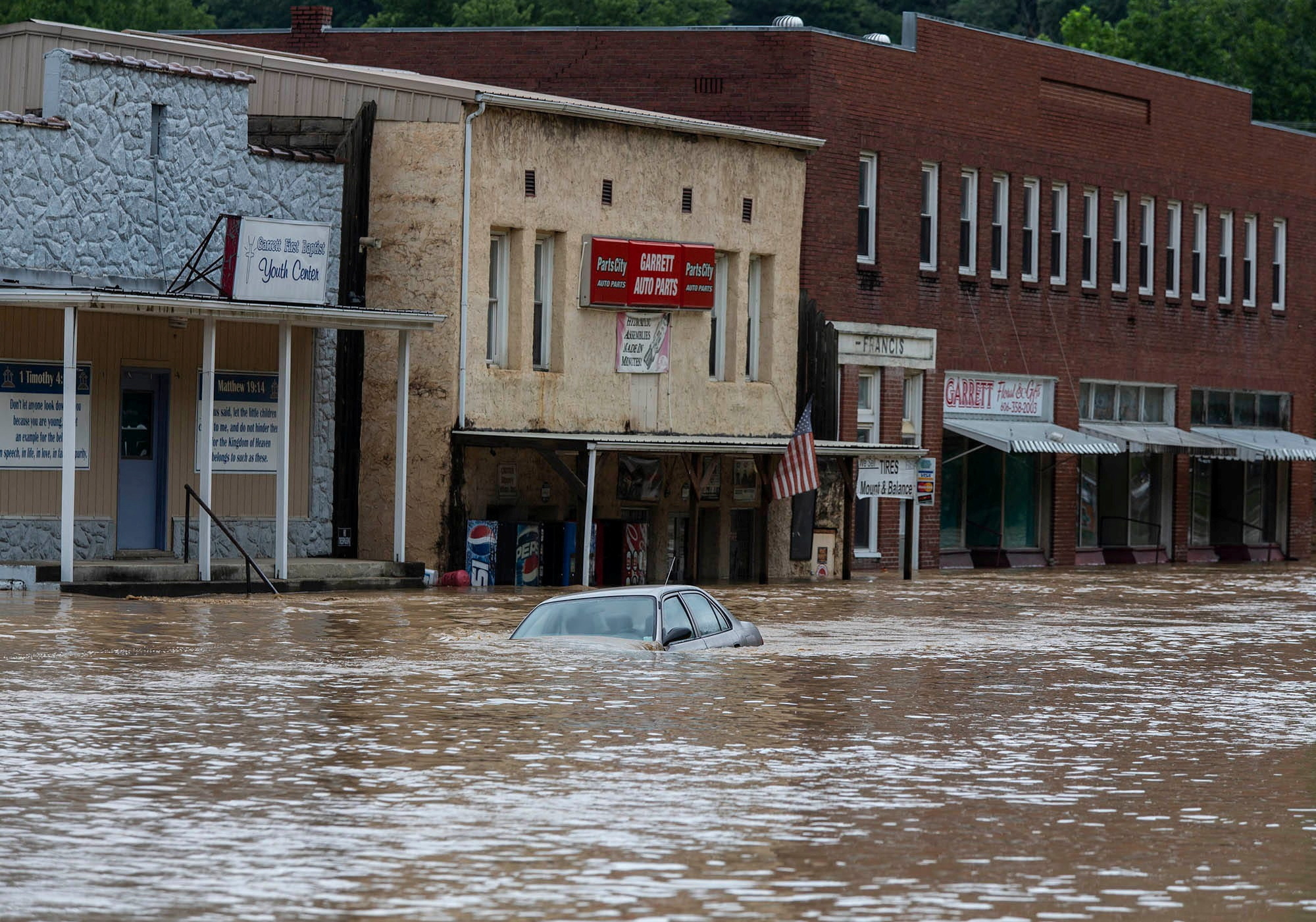 ΗΠΑ: Τουλάχιστον 8 νεκροί από τις πλημμύρες στο Κεντάκι – Άγνωστος αριθμός αγνοουμένων