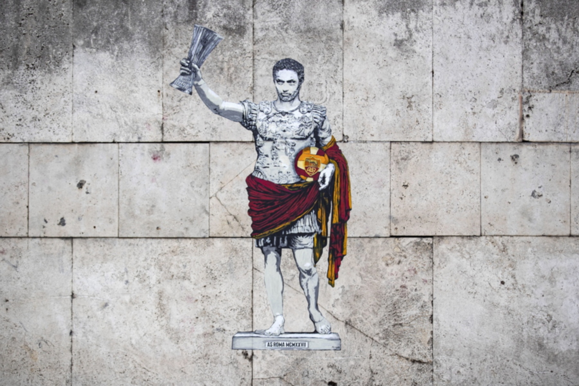 epa09977114 Mural by the street artist Harry Greb which portrays Roma's head coach Jose Mourinho, in 'Circo Massimo' in Rome, Italy, 26 May 2022, after Roma's winning the UEFA Europa Conference League soccer final match against Feyenoord Rotterdam.  EPA
