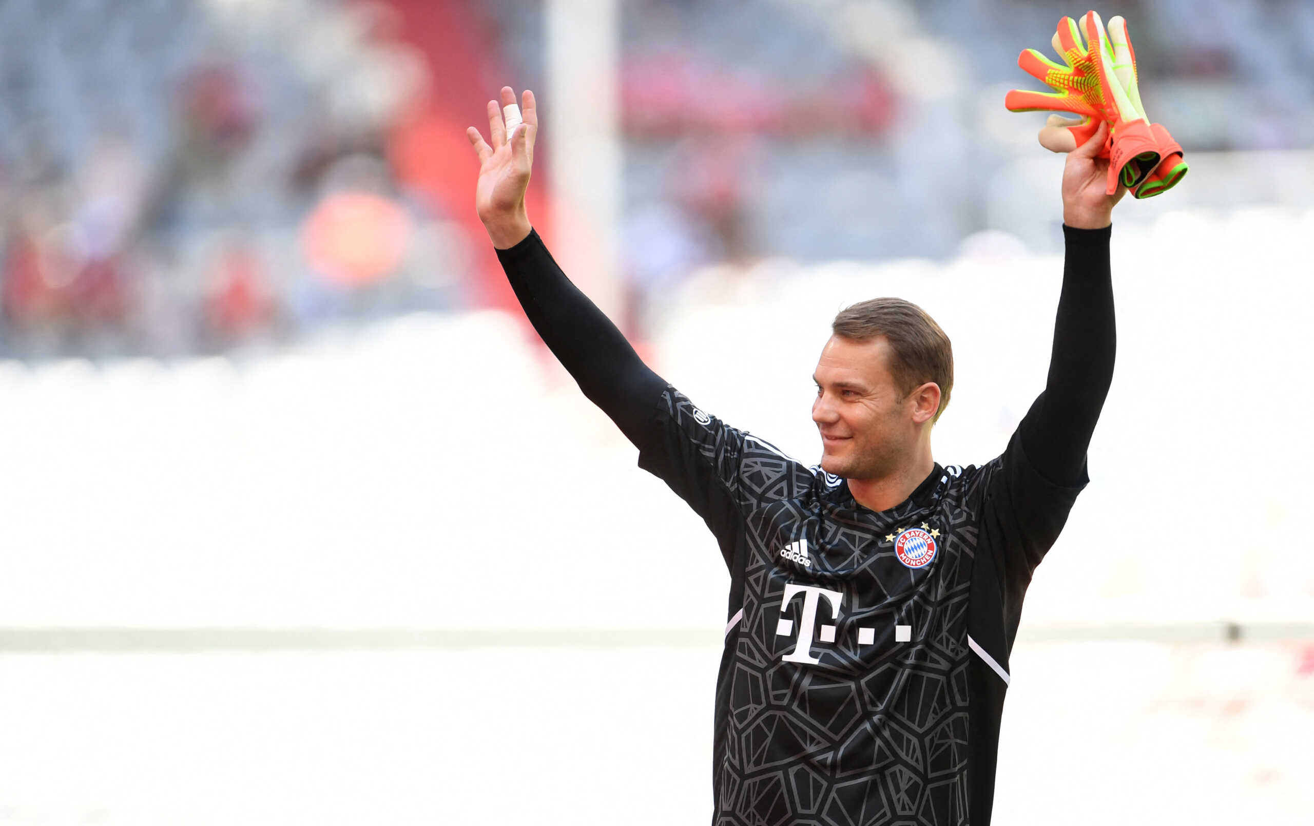 Soccer Football - Official team presentation of Bayern Munich - Allianz Arena, Munich, Germany - July 16, 2022 Bayern Munich's Manuel Neuer during the presentation REUTERS