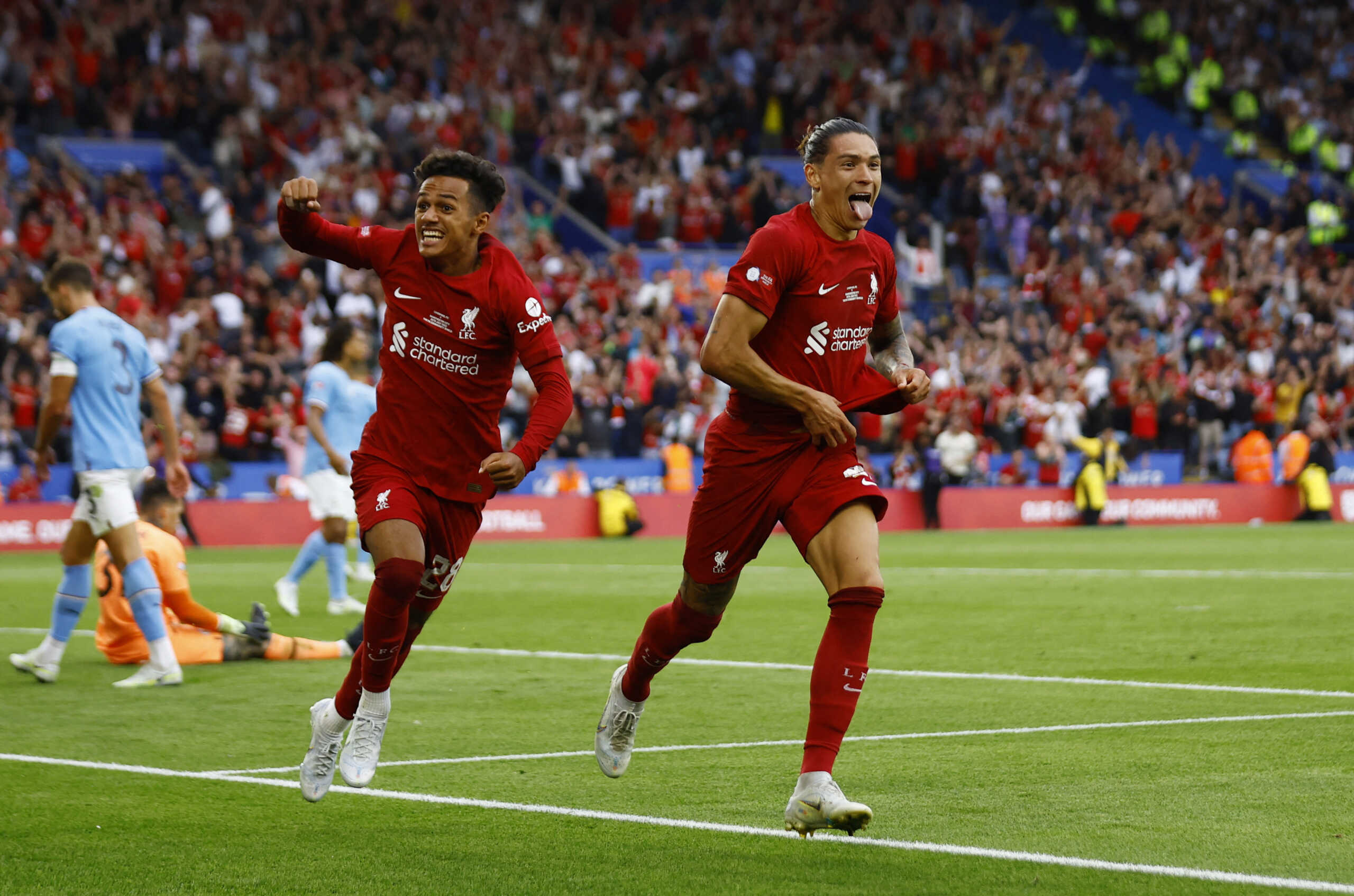 Soccer Football - Community Shield - Liverpool v Manchester City - King Power Stadium, Leicester, Britain - July 30, 2022 Liverpool's Darwin Nunez celebrates scoring their third goal with Fabio Carvalho Action Images via Reuters