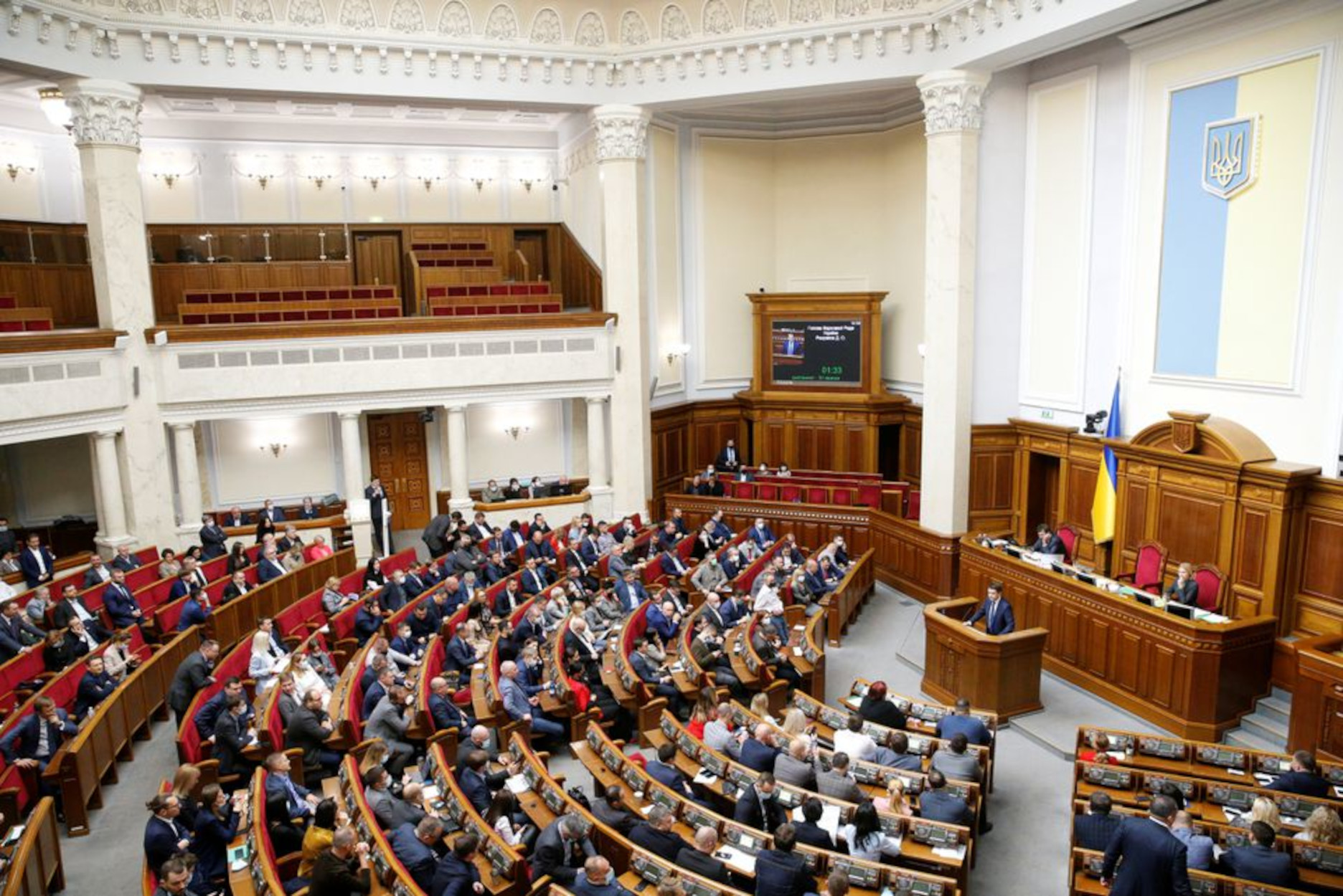 Πόλεμος στην Ουκρανία: Βουλευτής ο οποίος εκλέχτηκε με τον Ζελένσκι καταζητείται για εσχάτη προδοσία