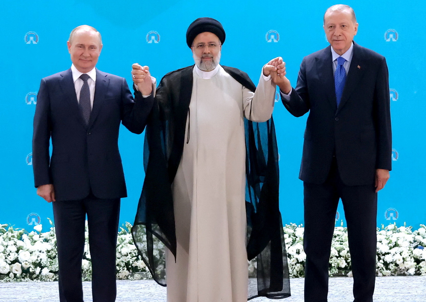 Μόσχα, Άγκυρα και Τεχεράνη θα συνεχίσουν τη συνεργασία για την «εξόντωση των τρομοκρατών» στη Συρία