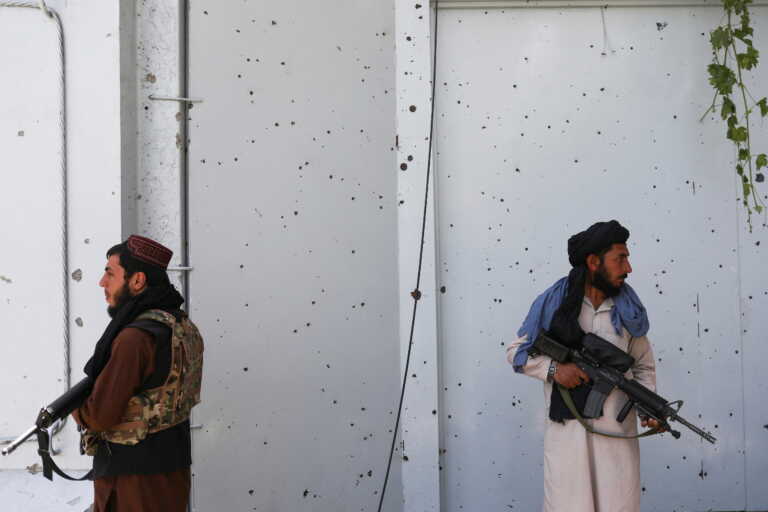 Οι Ταλιμπάν διέλυσαν διαμαρτυρία γυναικών στην Καμπούλ με πυρά