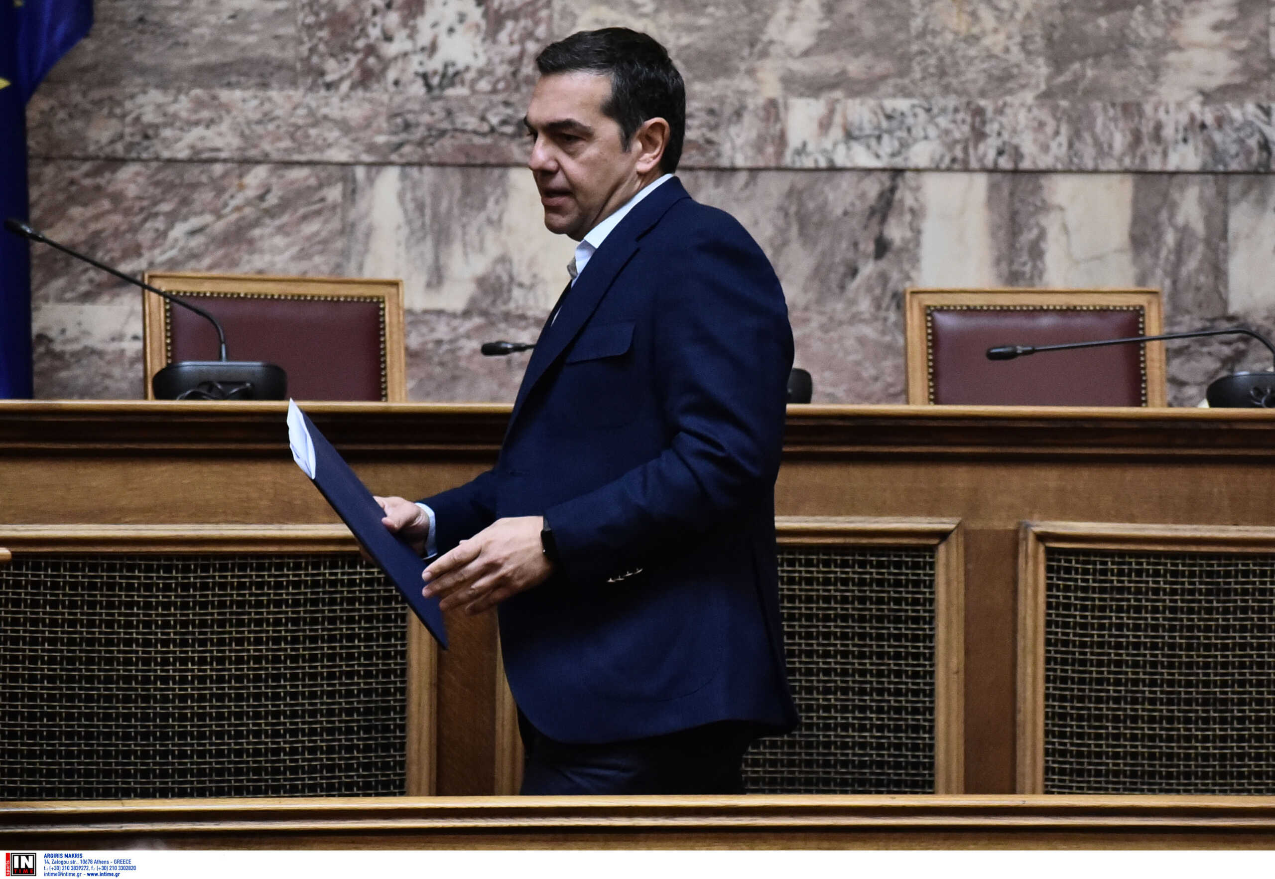 Τσίπρας για ΑΕΙ: Σε θέση οφσάιντ ο Μητσοτάκης, κοινό μυστικό ότι ψάχνει ημερομηνία για εκλογές
