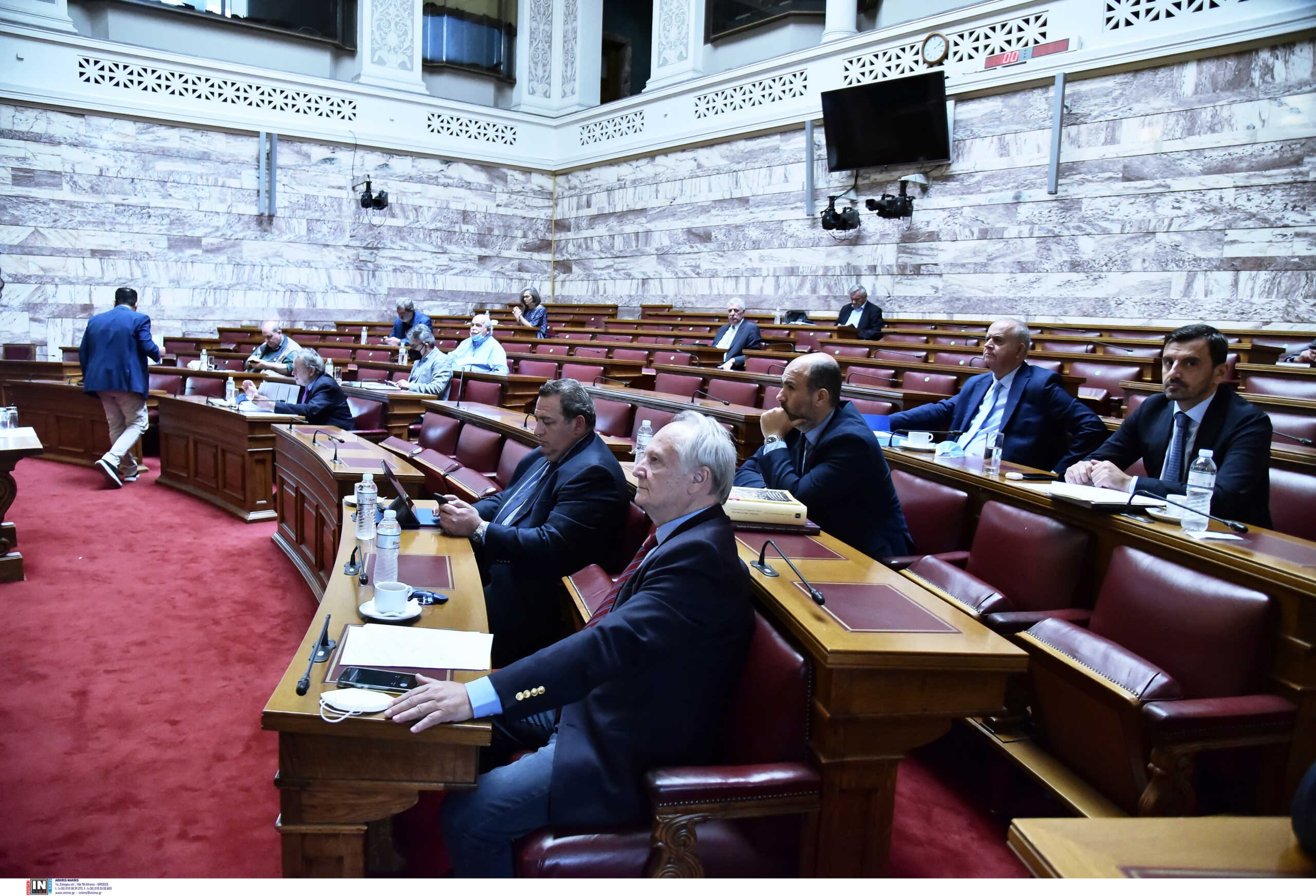 Παρακολουθήσεις: Ο ΣΥΡΙΖΑ ζητά σύγκληση της Επιτροπής Θεσμών και Διαφάνειας αυτή την εβδομάδα