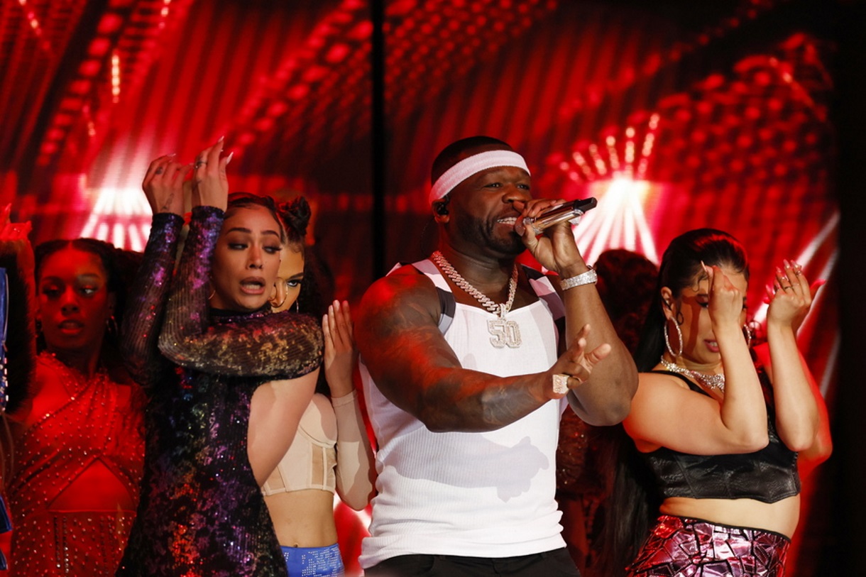 Μύκονος: Ο 50 Cent εμφανίστηκε ανάμεσα στο πλήθος και έγινε χαμός