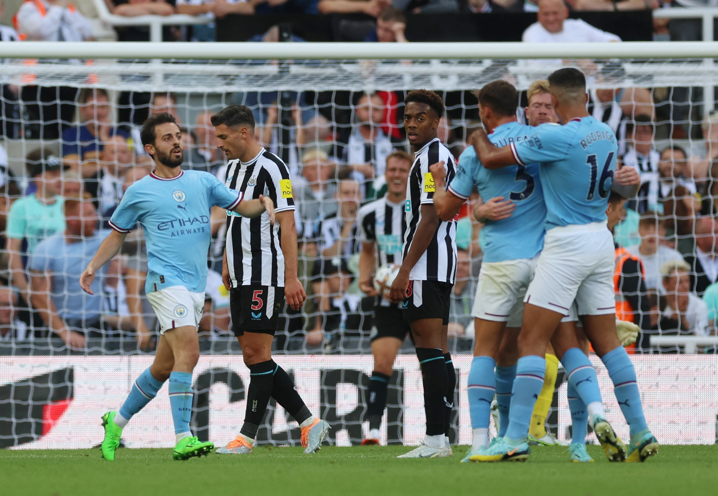 Soccer Football - Premier League - Newcastle United v Manchester City - St James' Park, Newcastle, Britain - August 21, 2022 Manchester City's Bernardo Silva celebrates scoring their third goal Action Images via Reuters