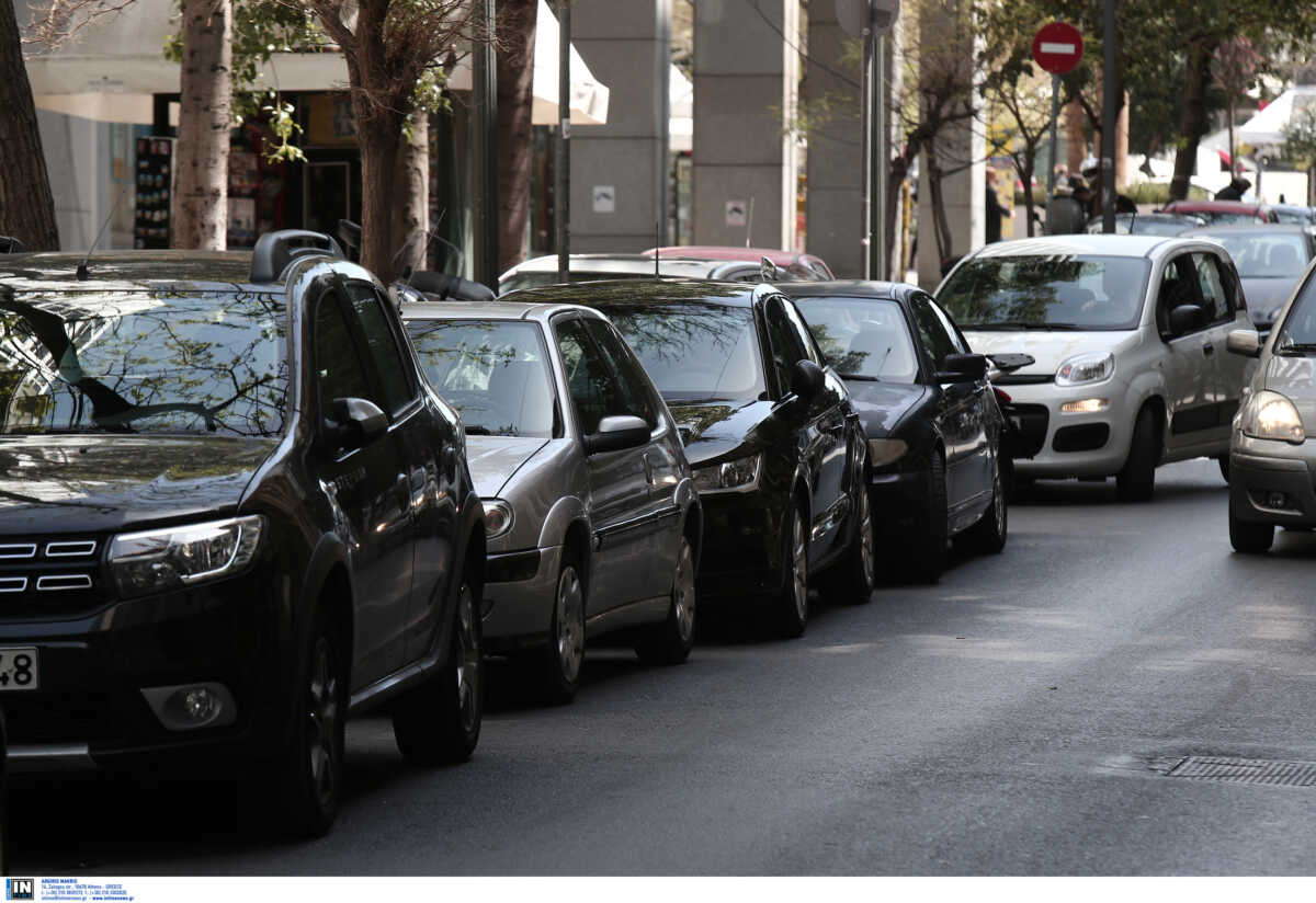 Παπάγου: Σύλληψη τεσσάρων νεαρών – Έκλεβαν καταλύτες από τα αυτοκίνητα