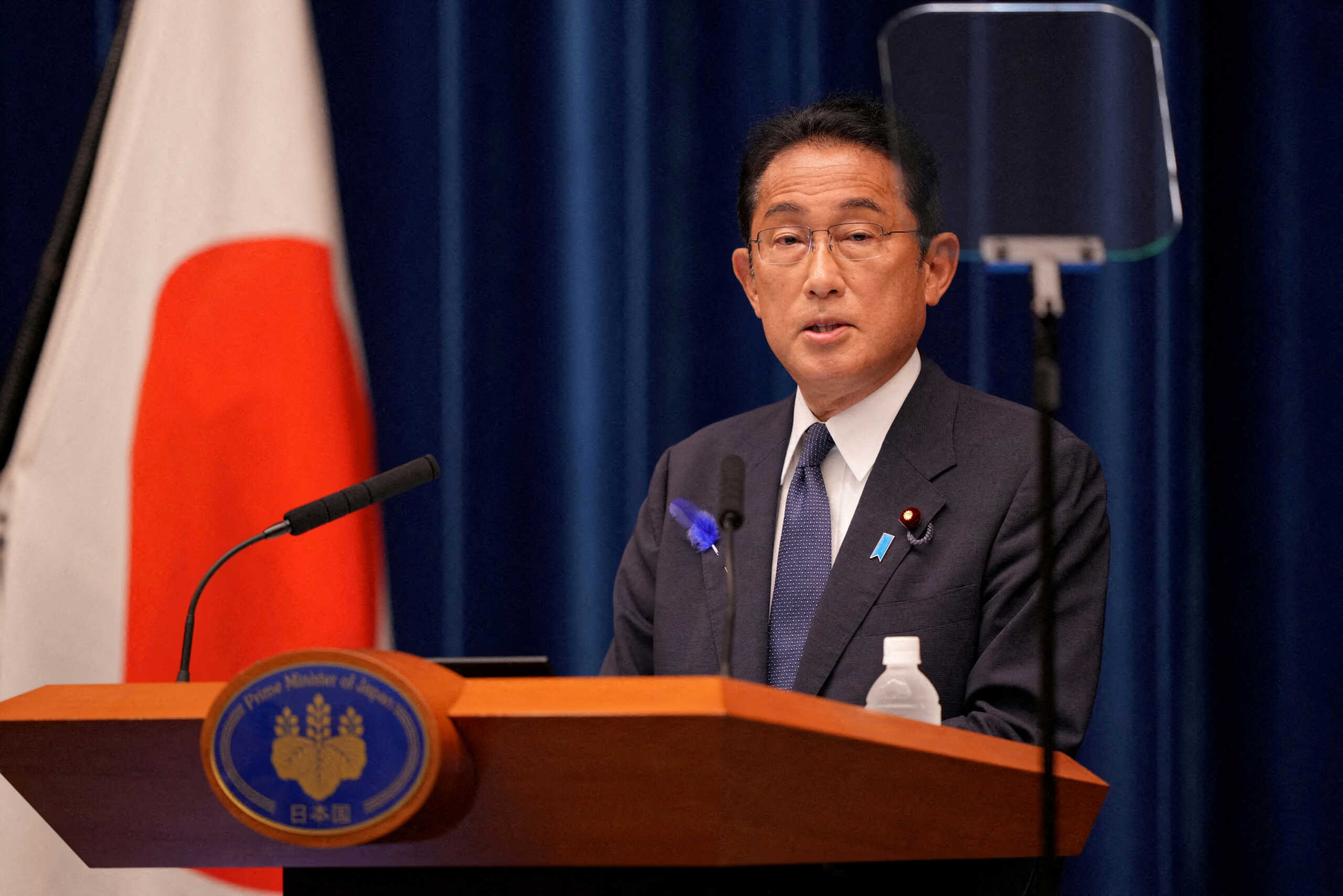 FILE PHOTO: Japan's Prime Minister Fumio Kishida delivers a speech at his official residence in Tokyo, Japan July 14, 2022. Xinhua