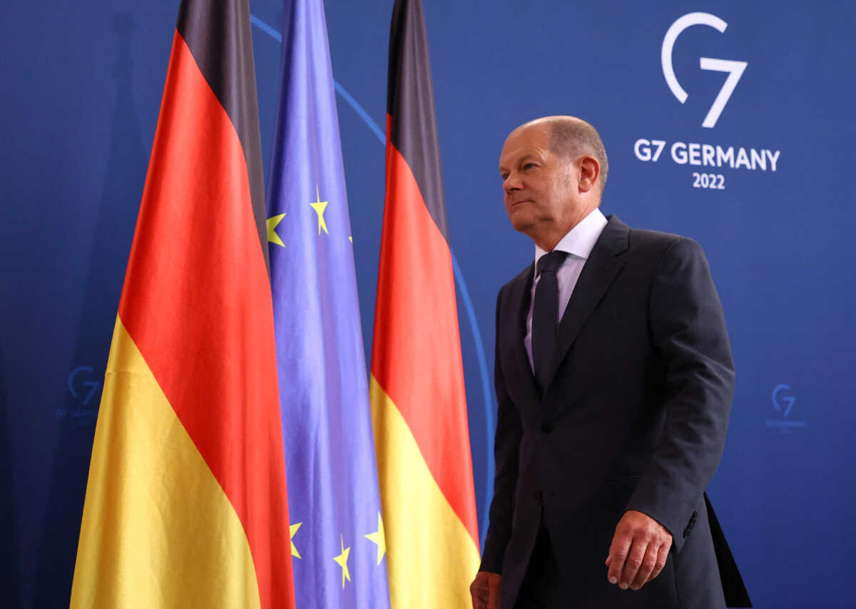 Γερμανία – Σολτς: Ο Βλαντίμιρ Πούτιν εξακολουθεί να μη θεωρεί «λάθος» τον πόλεμο στην Ουκρανία