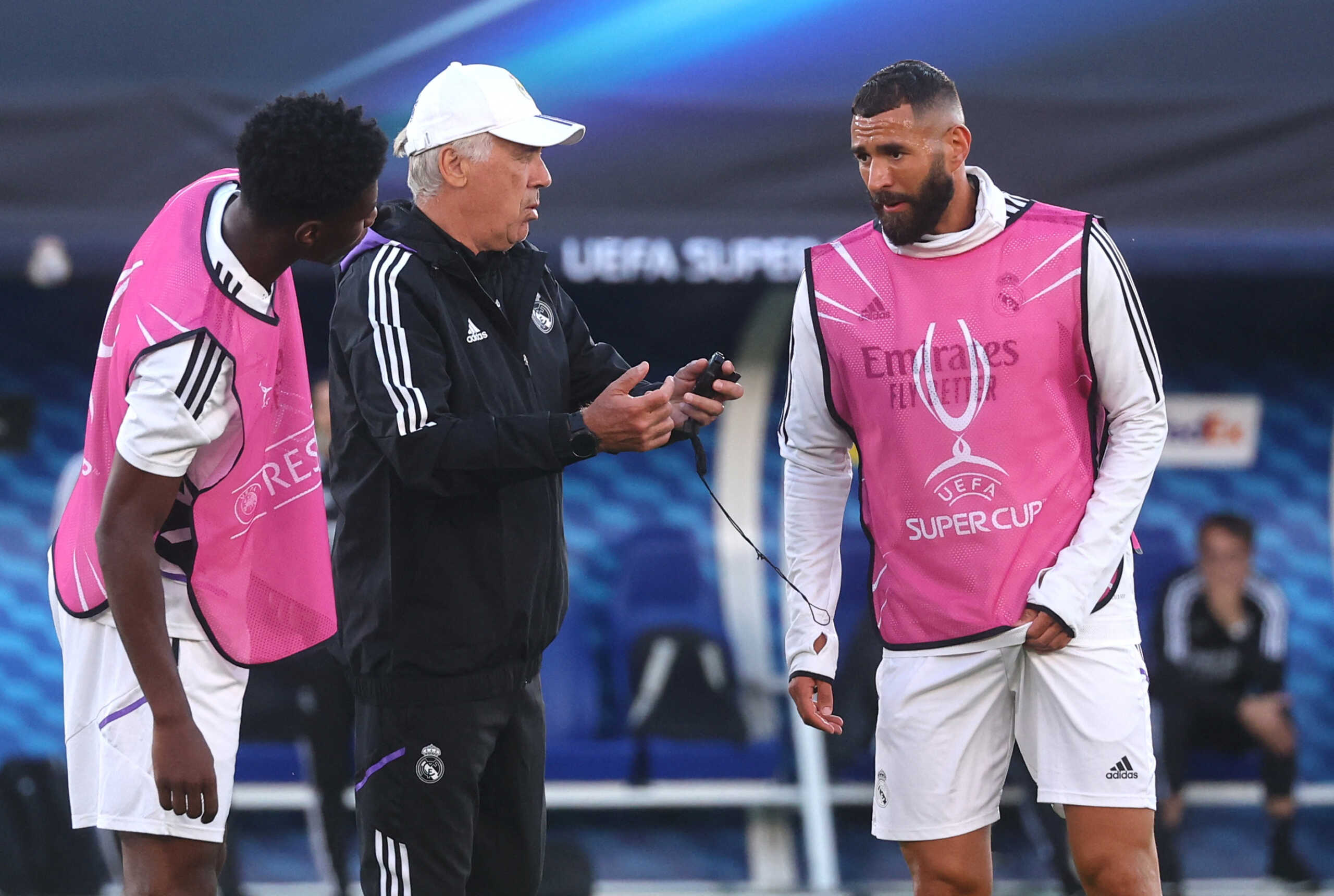 Soccer Football - European Super Cup - Real Madrid Training - Helsinki Olympic Stadium, Helsinki, Finland - August 9, 2022 Real Madrid coach Carlo Ancelotti and Karim Benzema during training REUTERS