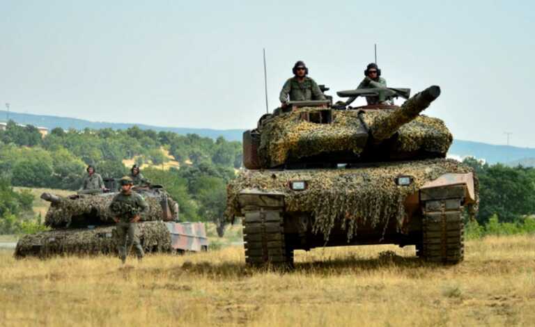 Ζαχάροβα: «Μεγάλο λάθος» των Σκοπίων να στείλουν άρματα μάχης στο Κίεβο