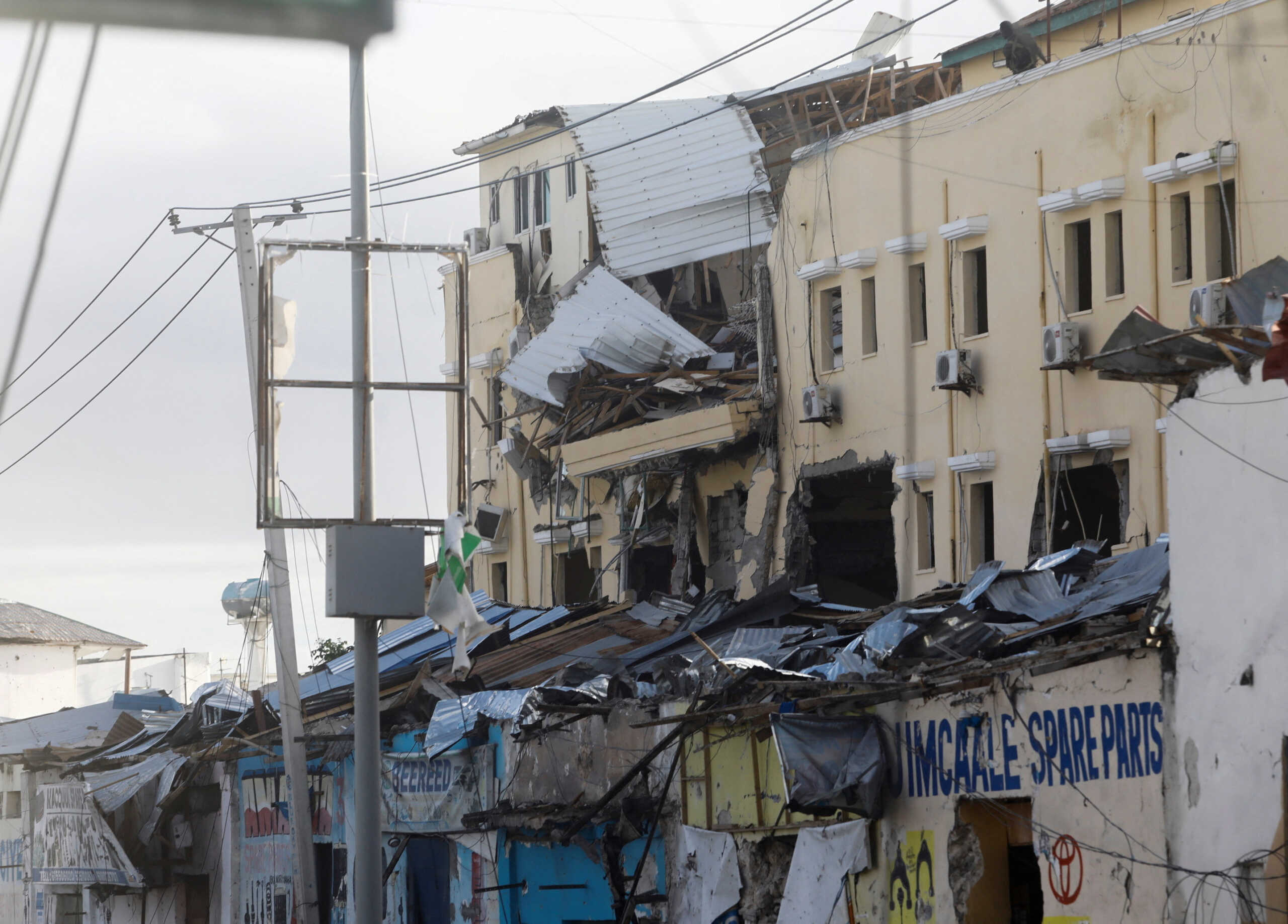 A view shows the ruins of a section of Hotel Hayat, the scene of an al Qaeda-linked al Shabaab group militant attack in Mogadishu, Somalia August 20, 2022. REUTERS