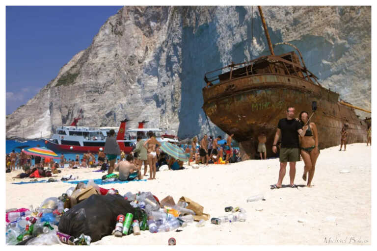 Γέμισε σκουπίδια στο Ναυάγιο της Ζακύνθου - Viral οι απαράδεκτες εικόνες