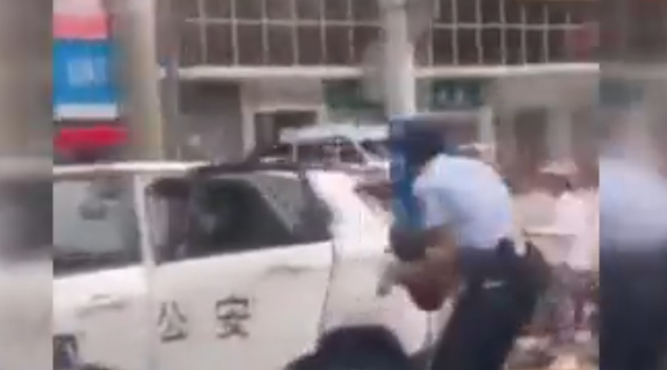 Κίνα: Ανθρωποκυνηγητό για τον μακελάρη που σκότωσε 3 άτομα σε νηπιαγωγείο