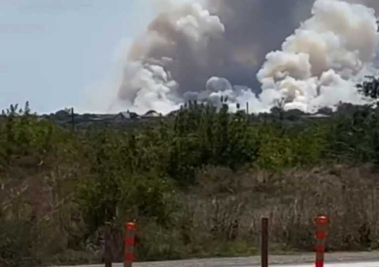 «Μυστήριες» εκρήξεις κοντά σε ρωσική αεροπορική βάση στην Κριμαία