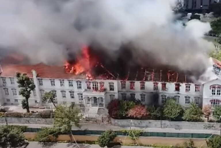The Greek hospital in Istanbul is on fire