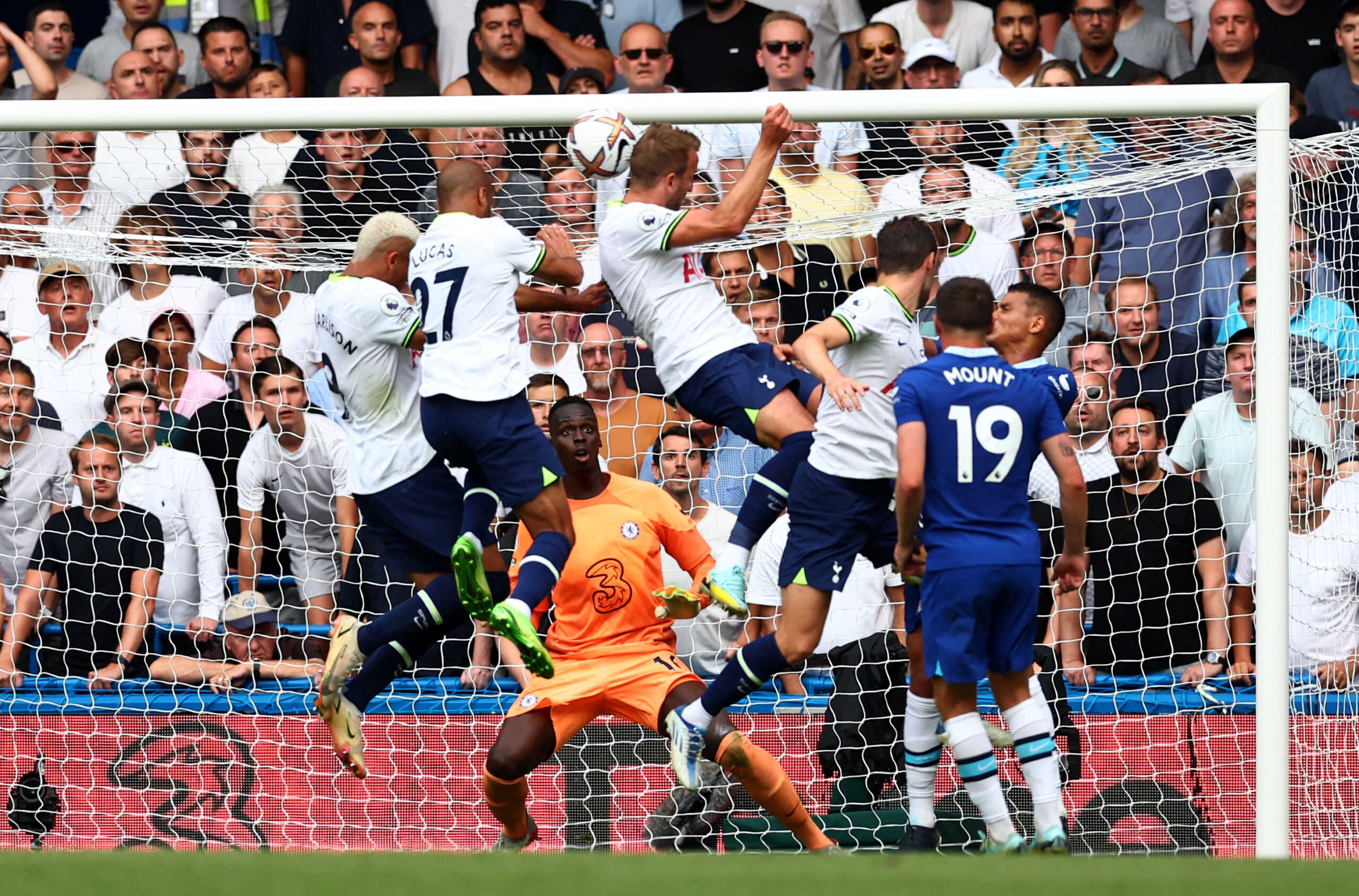 Soccer Football - Premier League - Chelsea v Tottenham Hotspur - Stamford Bridge, London, Britain - August 14, 2022 Tottenham Hotspur's Harry Kane scores their second goal REUTERS