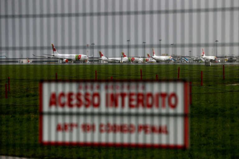 Περίπου 100 πτήσεις ακυρώθηκαν σε Λισαβόνα και Πόρτο λόγω απεργιών