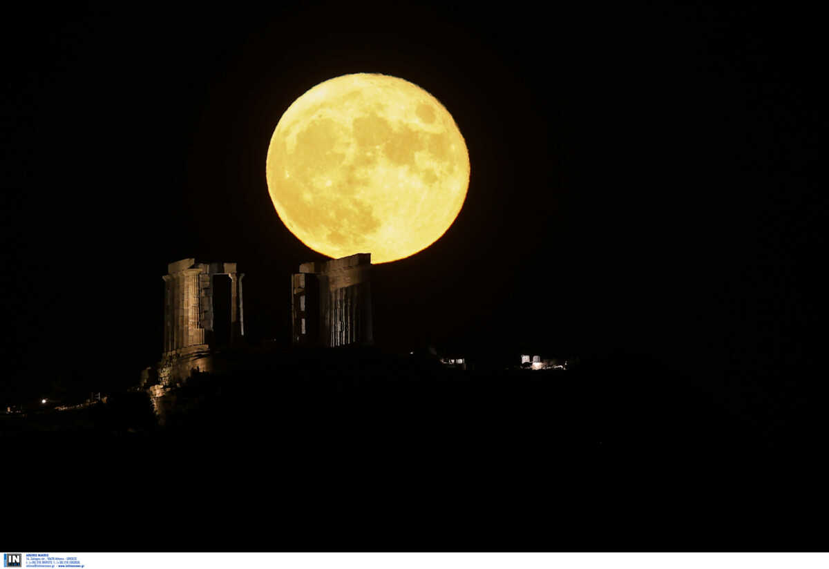 Αυγουστιάτικη Πανσέληνος 2022: Το Φεγγάρι του Οξύρυγχου στον Αττικό ουρανό – Εντυπωσιακές εικόνες