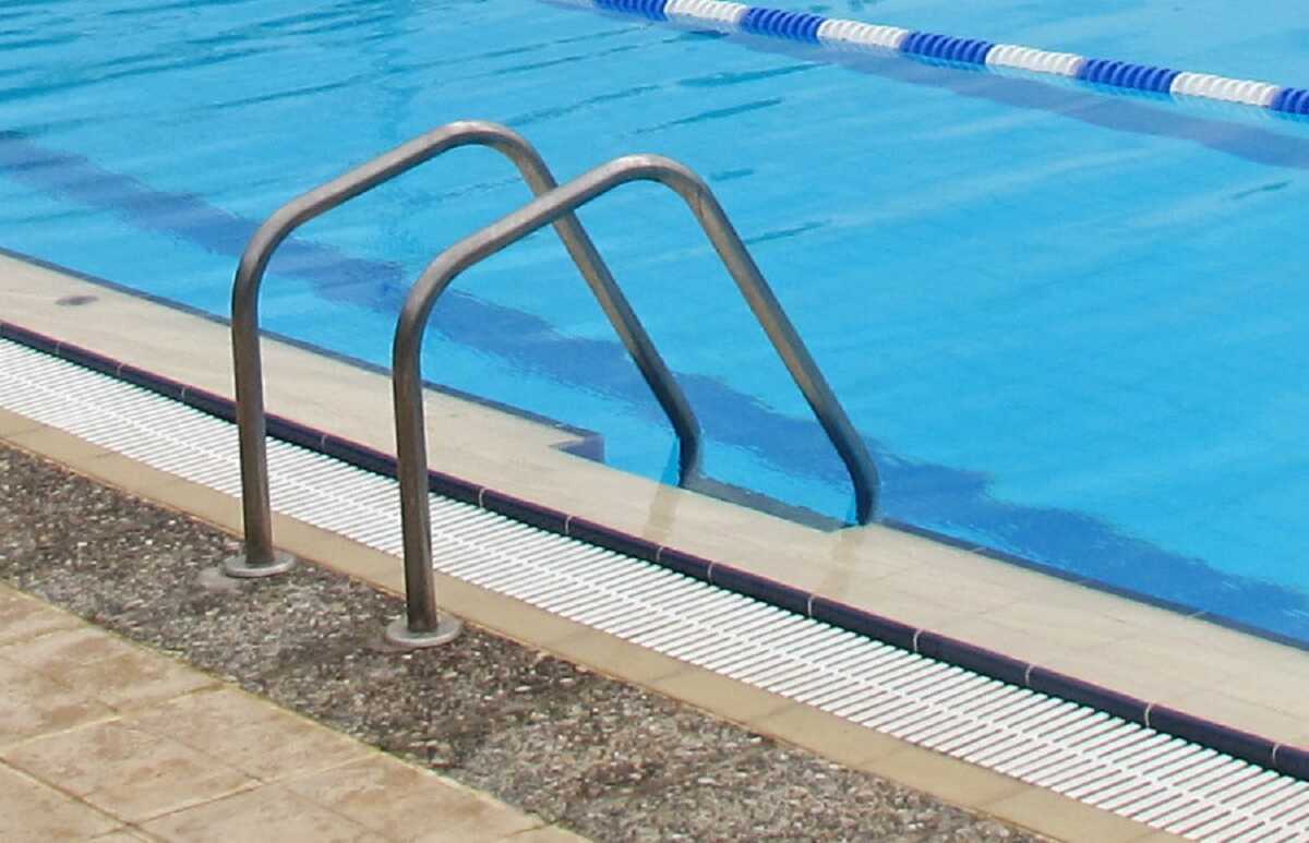 Νάξος: Νεκρή γυναίκα σε πισίνα – Ξεψύχησε μπροστά στο παιδί της