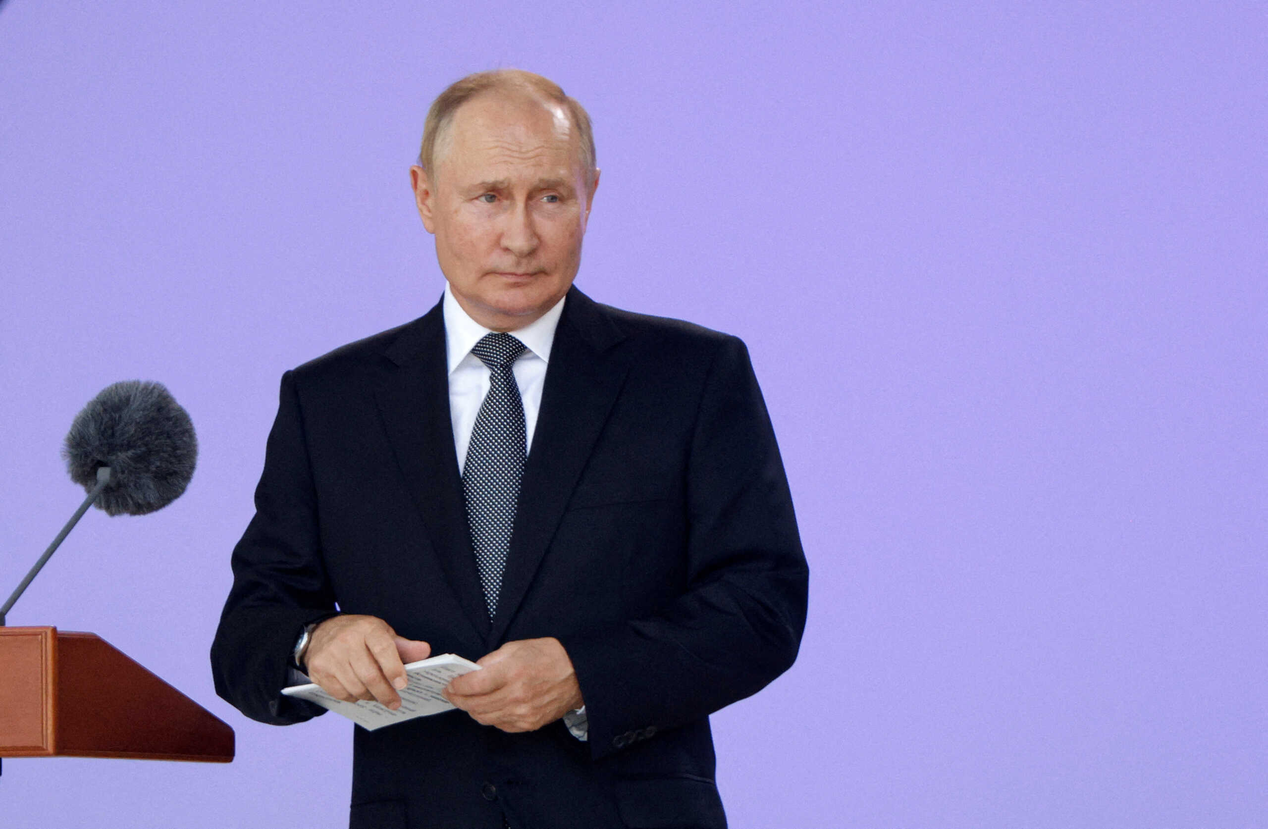 FILE PHOTO: Russian President Vladimir Putin attends a ceremony opening the international military-technical forum Army-2022 at Patriot Congress and Exhibition Centre in the Moscow region, Russia August 15, 2022. REUTERS