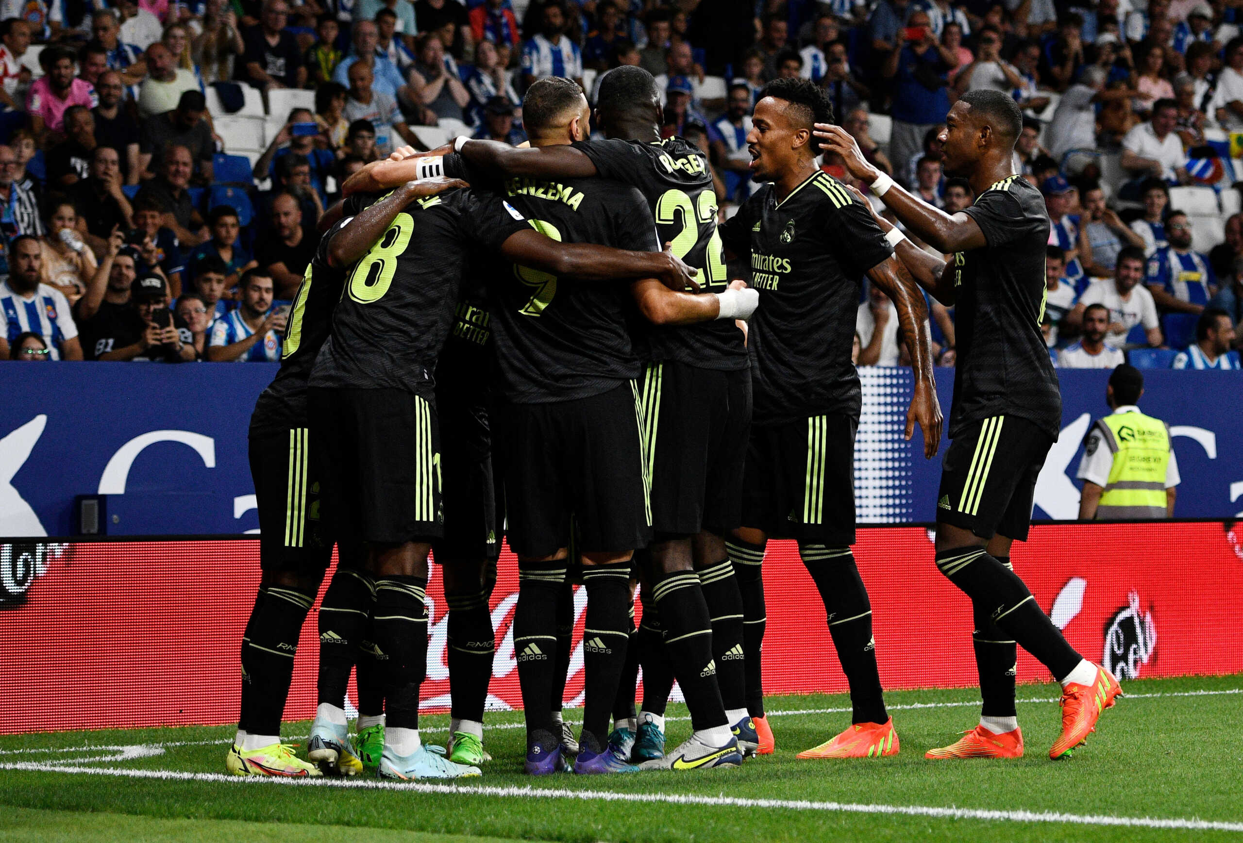 Soccer Football - LaLiga - Espanyol v Real Madrid - RCDE Stadium, Cornella de Llobregat, Spain - August 28, 2022 Real Madrid's Vinicius Junior celebrates scoring their first goal with teammates REUTERS