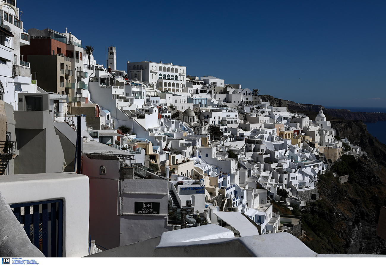 Η Σαντορίνη της Λάρα Κροφτ: Το λίκνο της ζωής