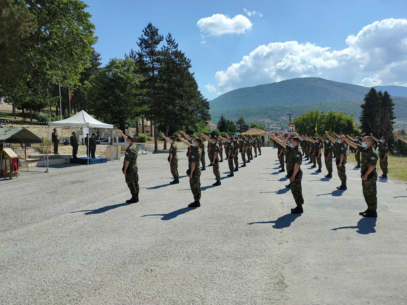 Στρατός Ξηράς: Πρόσκληση για κατάταξη με την 2022 ΣΤ΄/ΕΣΣΟ