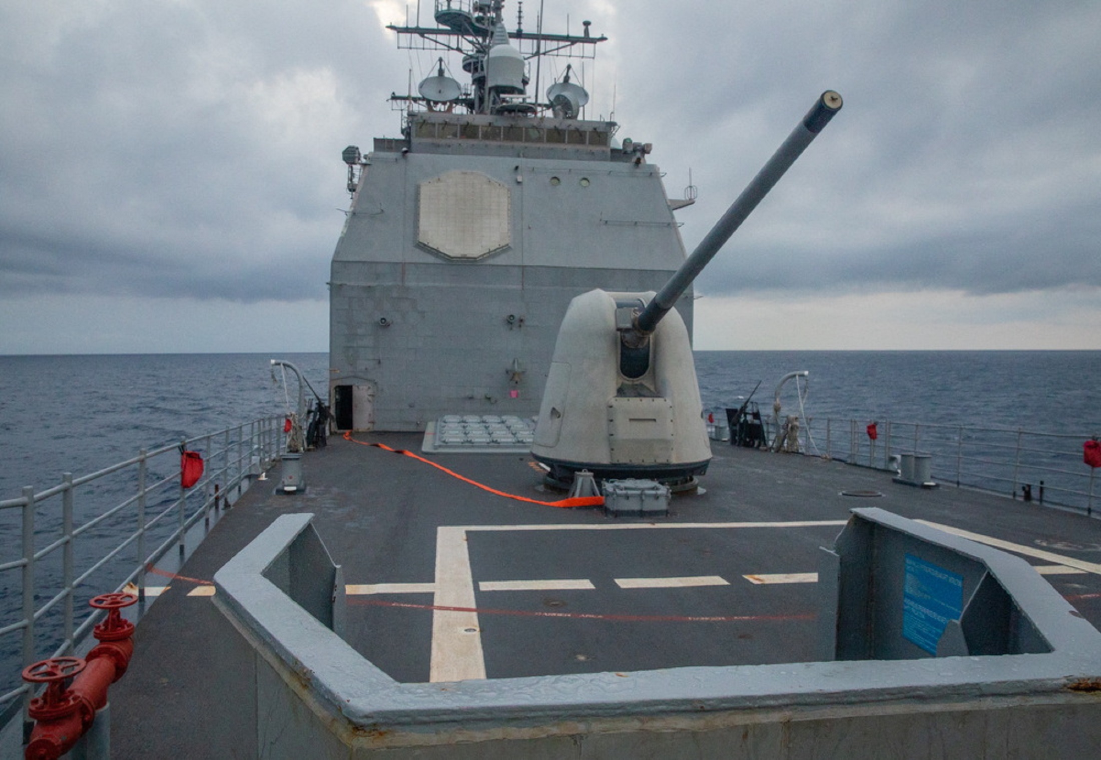 Ticonderoga-class guided-missile cruiser USS Antietam (CG 54), deployed to the U.S. 7th Fleet area of operations, conducts underway operations in the Taiwan Strait, August 28, 2022.  U.S. Navy