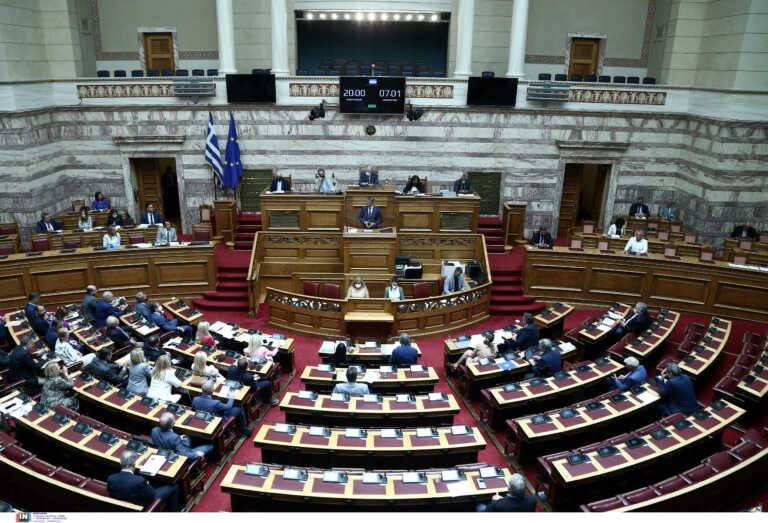 Πόρισμα ΣΥΡΙΖΑ για υποκλοπές: Ενδεχόμενες ποινικές ευθύνες – Ζητεί προανακριτική
