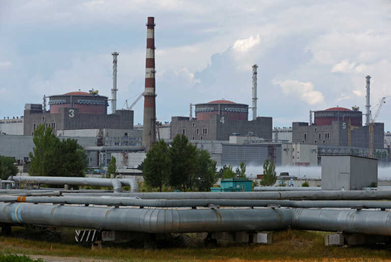Russia to close Zaporizhia 'if shelling continues'
