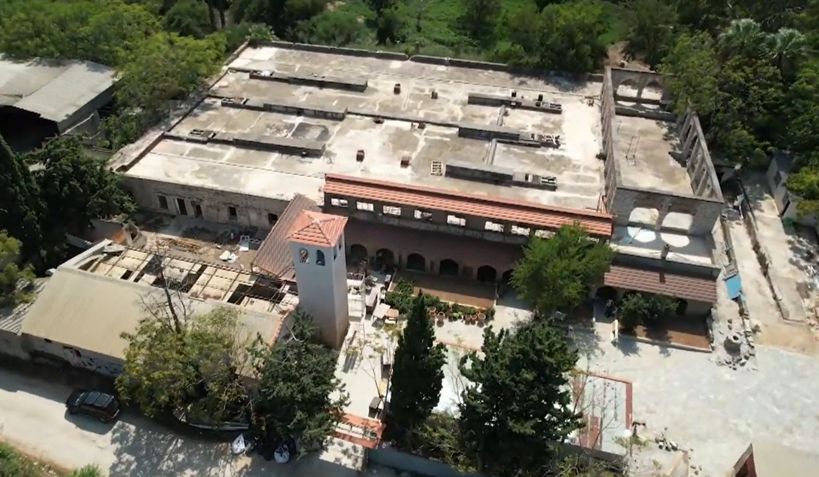 Μαύρο Ρόδο: Η κατασκευή του μοναστηριού για τη νέα σειρά του MEGA
