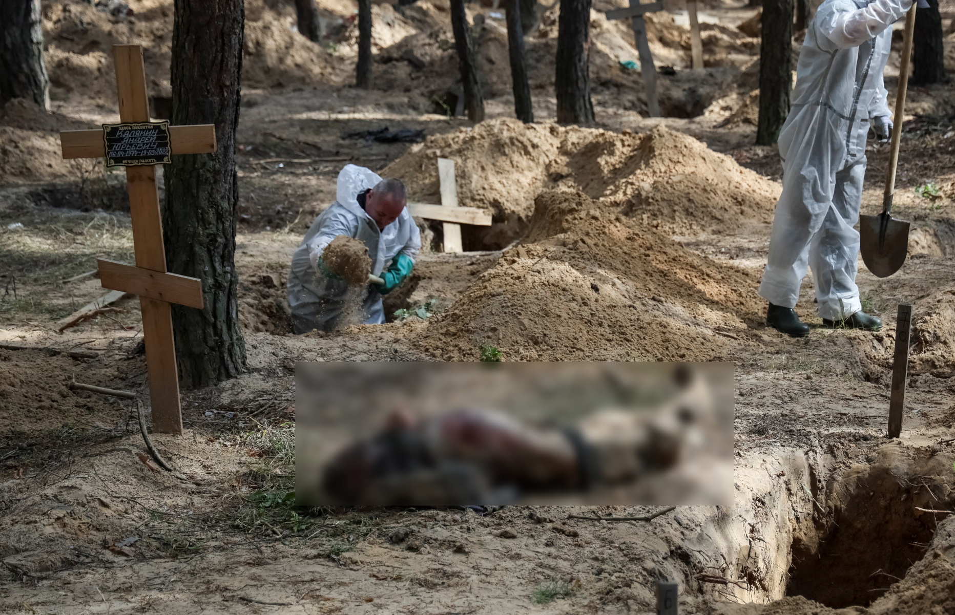 146 πτώματα ξεθάφτηκαν από ομαδικό τάφο στο Ιζιούμ