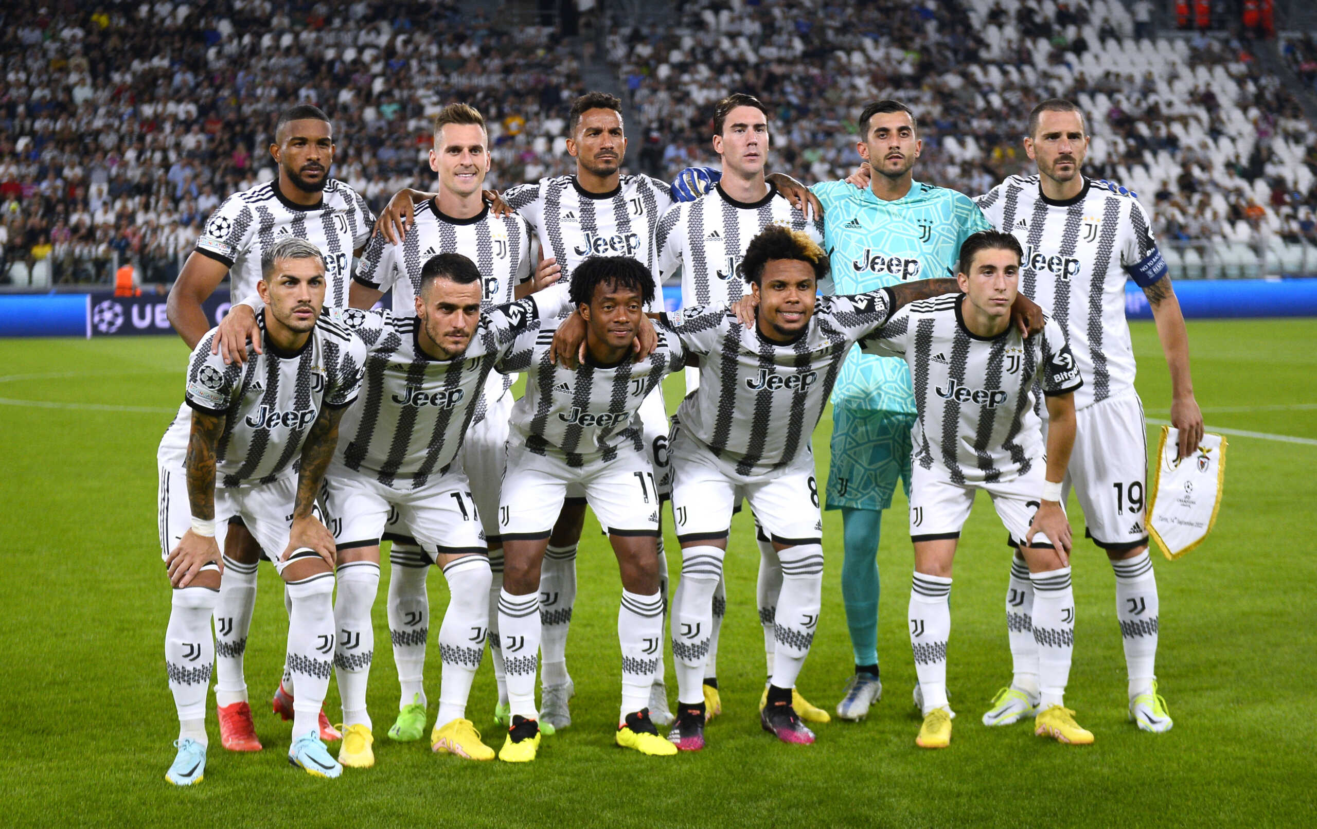 Soccer Football - Champions League - Group H - Juventus v Benfica - Allianz Stadium, Turin, Italy - September 14, 2022 Juventus players pose for a team group photo before the match REUTERS