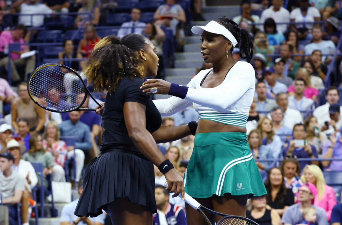 Tennis - U.S. Open - Flushing Meadows, New York, United States - September 1, 2022  Venus Williams and Serena Williams of the U.S. after losing their women's doubles first round match against Czech Republic's Linda Fruhvirtova and Lucie Hradecka REUTERS