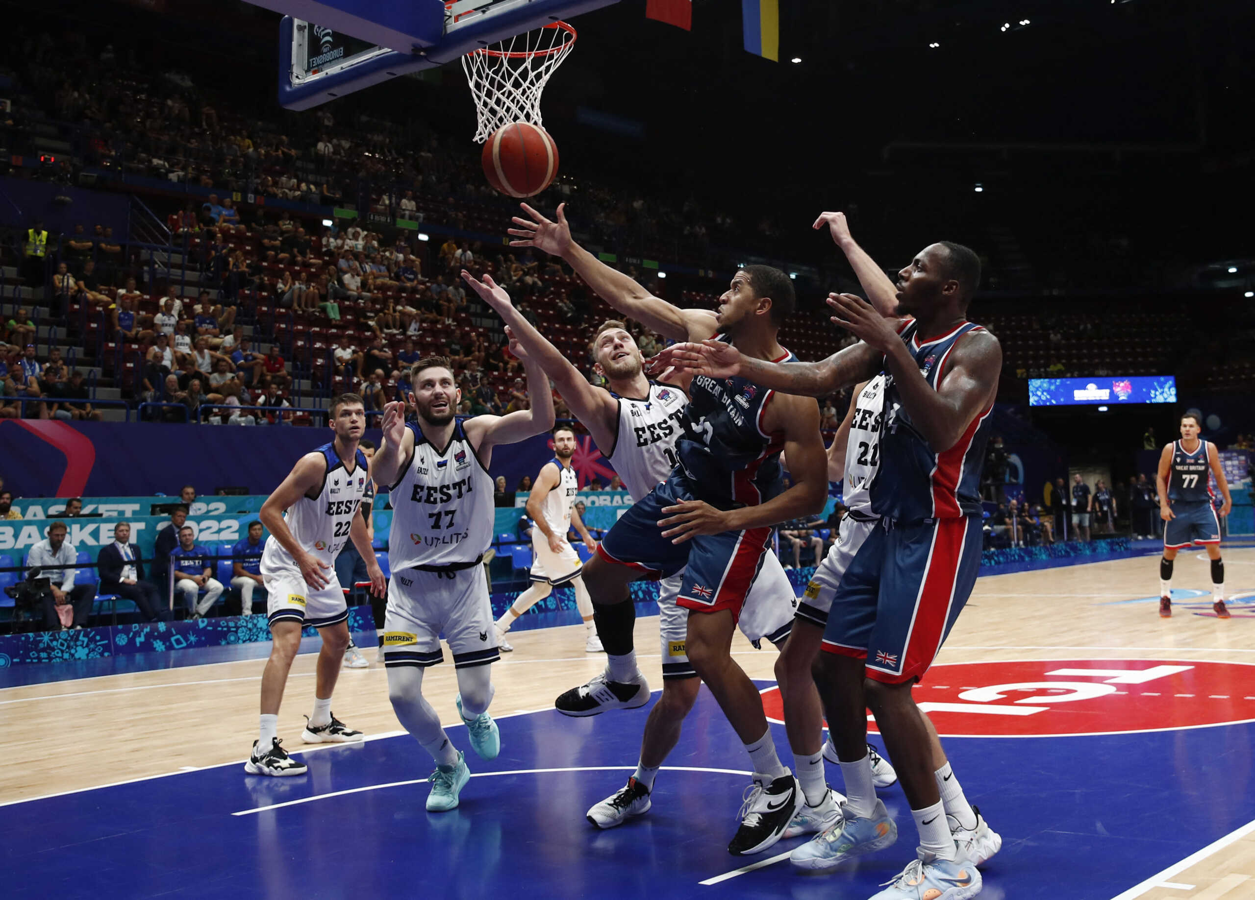 Basketball - EuroBasket Championship - Group C - Estonia v Great Britain - Mediolanum Forum, Assago, Italy - September 6, 2022 Britain's Myles Hesson and Carl Wheatle in action with Estonia's Siim-Sander Vene and Janari Joesaar REUTERS