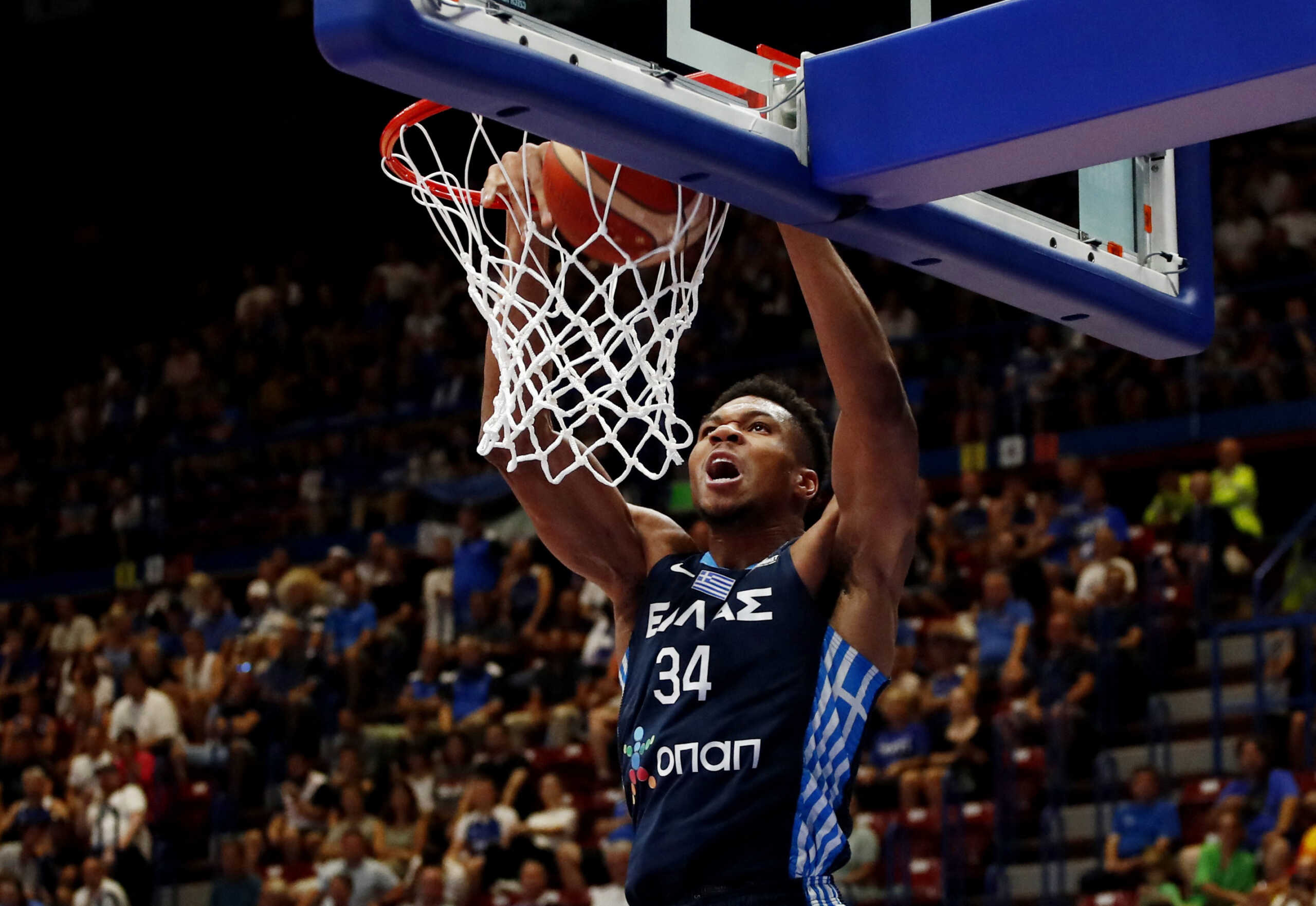 Basketball - EuroBasket Championship - Group C - Estonia v Greece - Mediolanum Forum, Assago, Italy - September 8, 2022 Greece's Giannis Antetokounmpo scores a basket REUTERS