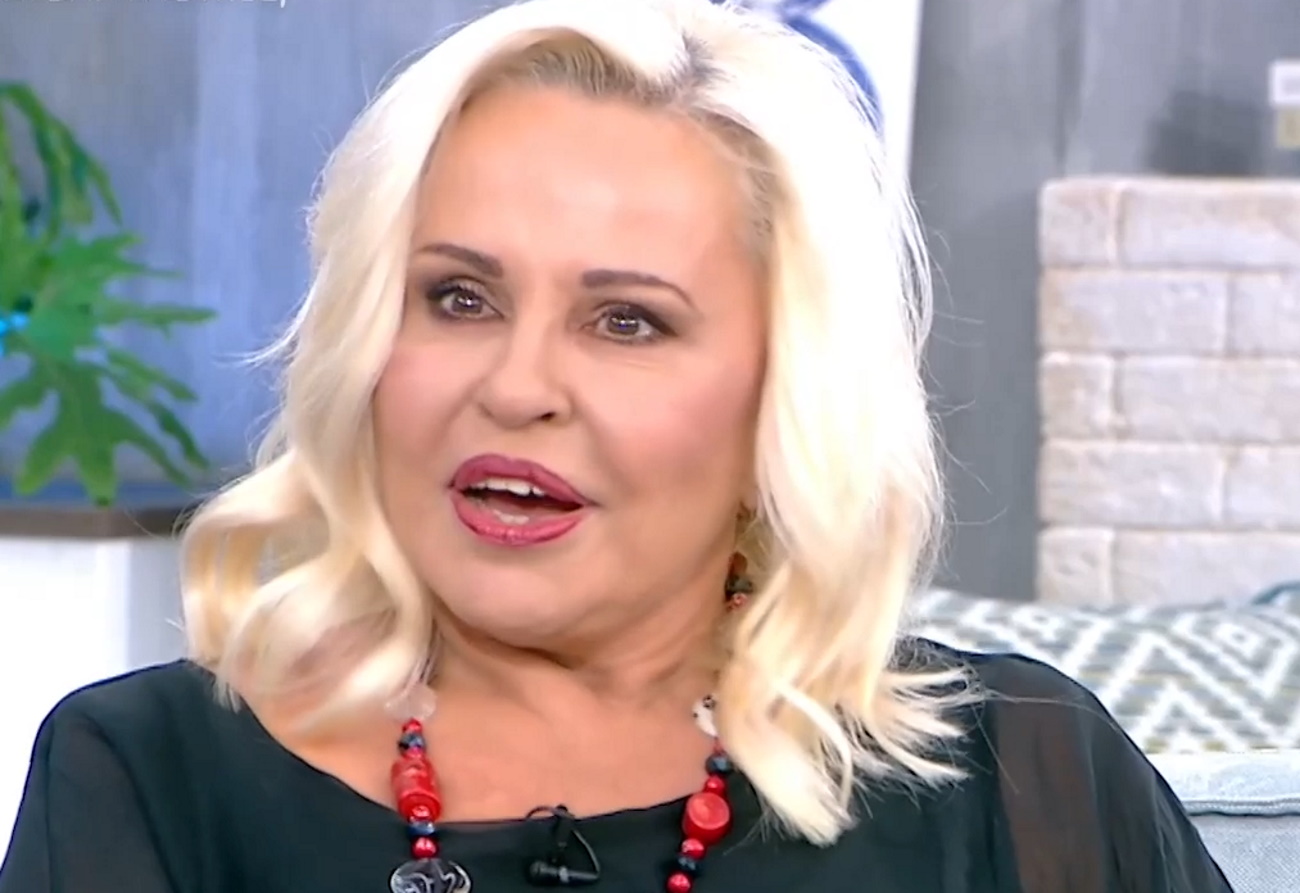 Μπέσσυ Αργυράκη: «Ο Σταμάτης Κόκοτας μπήκε στο καμαρίνι και μου πήρε τα πράγματα»