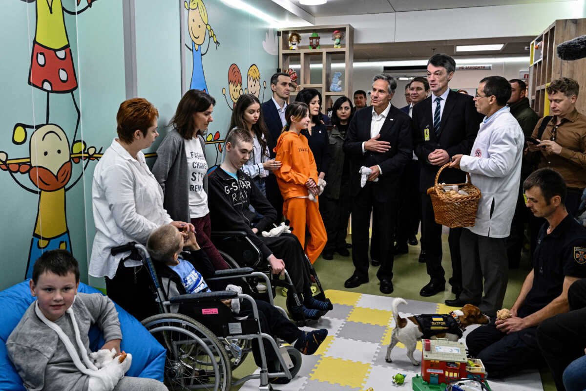 U.S. Secretary of State Antony Blinken meets children during U.S. Secretary of State Antony Blinken's visit to the children's hospital in Kyiv, Ukraine September 8, 2022. Genya Savilov
