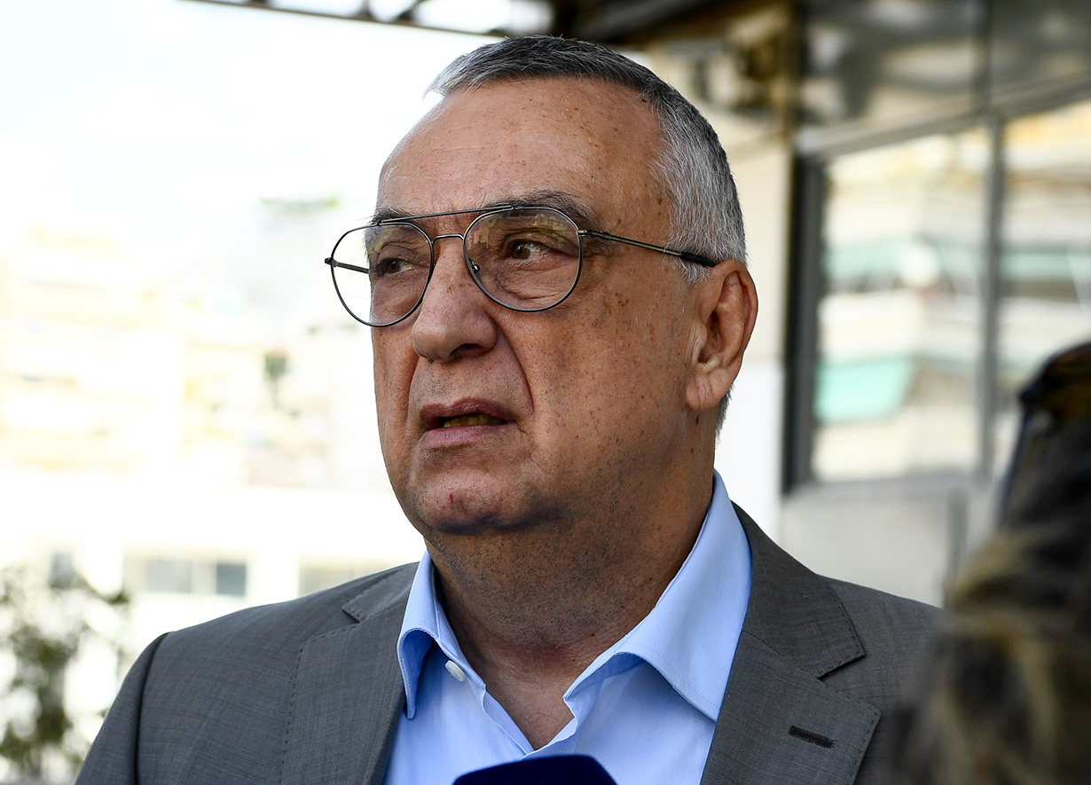 Δημήτρης Σούρας: Έπεσε θύμα κλοπής από τη γυναίκα που του καθάριζε το σπίτι