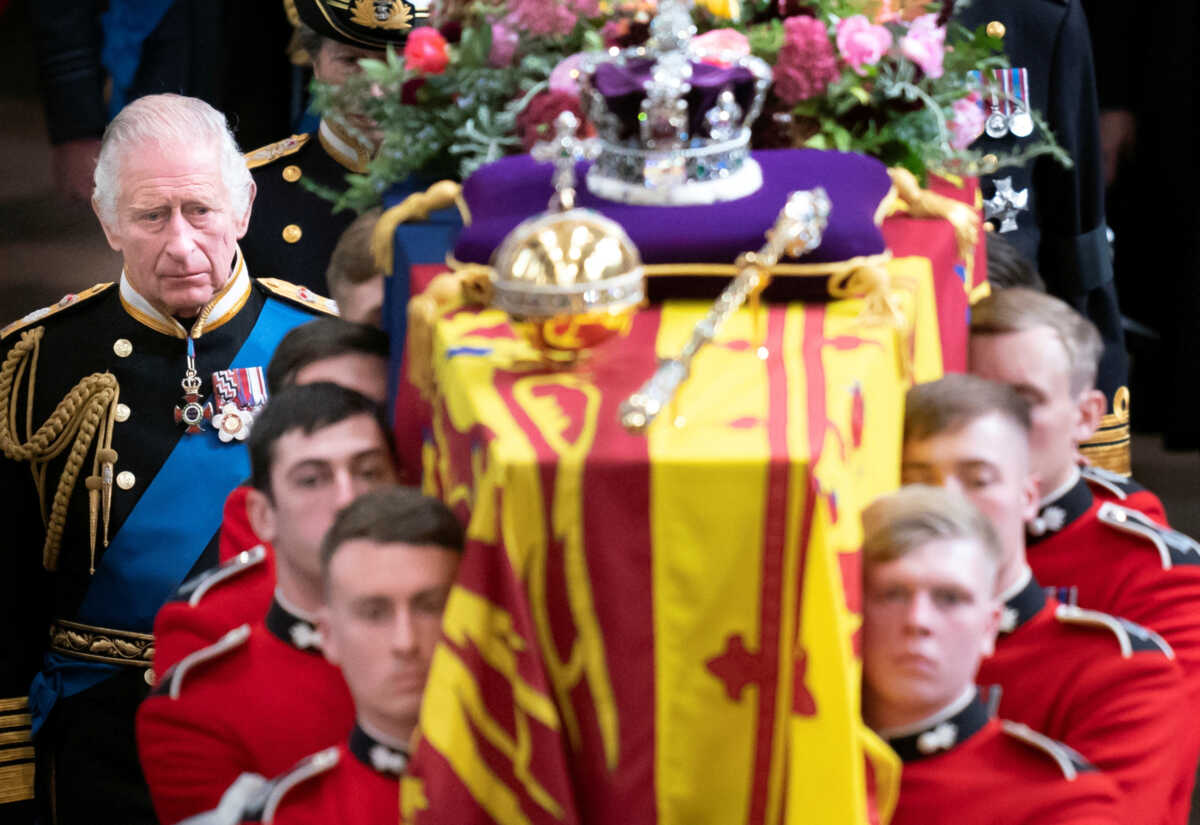Κηδεία βασίλισσας Ελισάβετ: 28 εκατομμύρια τηλεθεατές παρακολούθησαν τη μετάδοση από το BBC