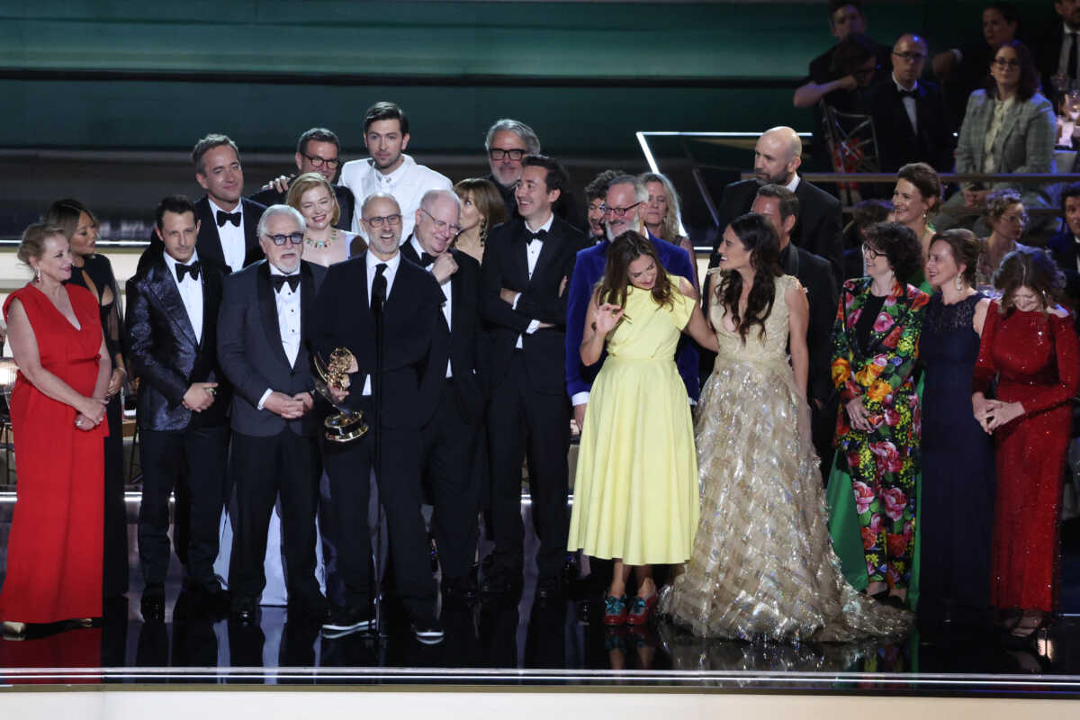 Emmy 2022: «The White Lotus» και HBO σάρωσαν τα βραβεία – Αυτές είναι οι καλύτερες τηλεοπτικές σειρές