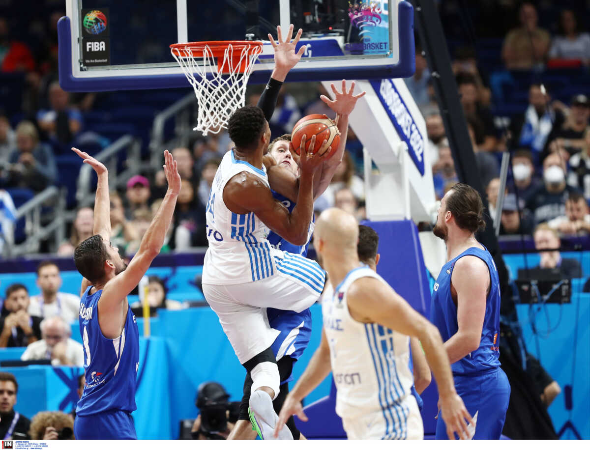 Ελλάδα – Τσεχία LIVE στα νοκ άουτ του Eurobasket 2022